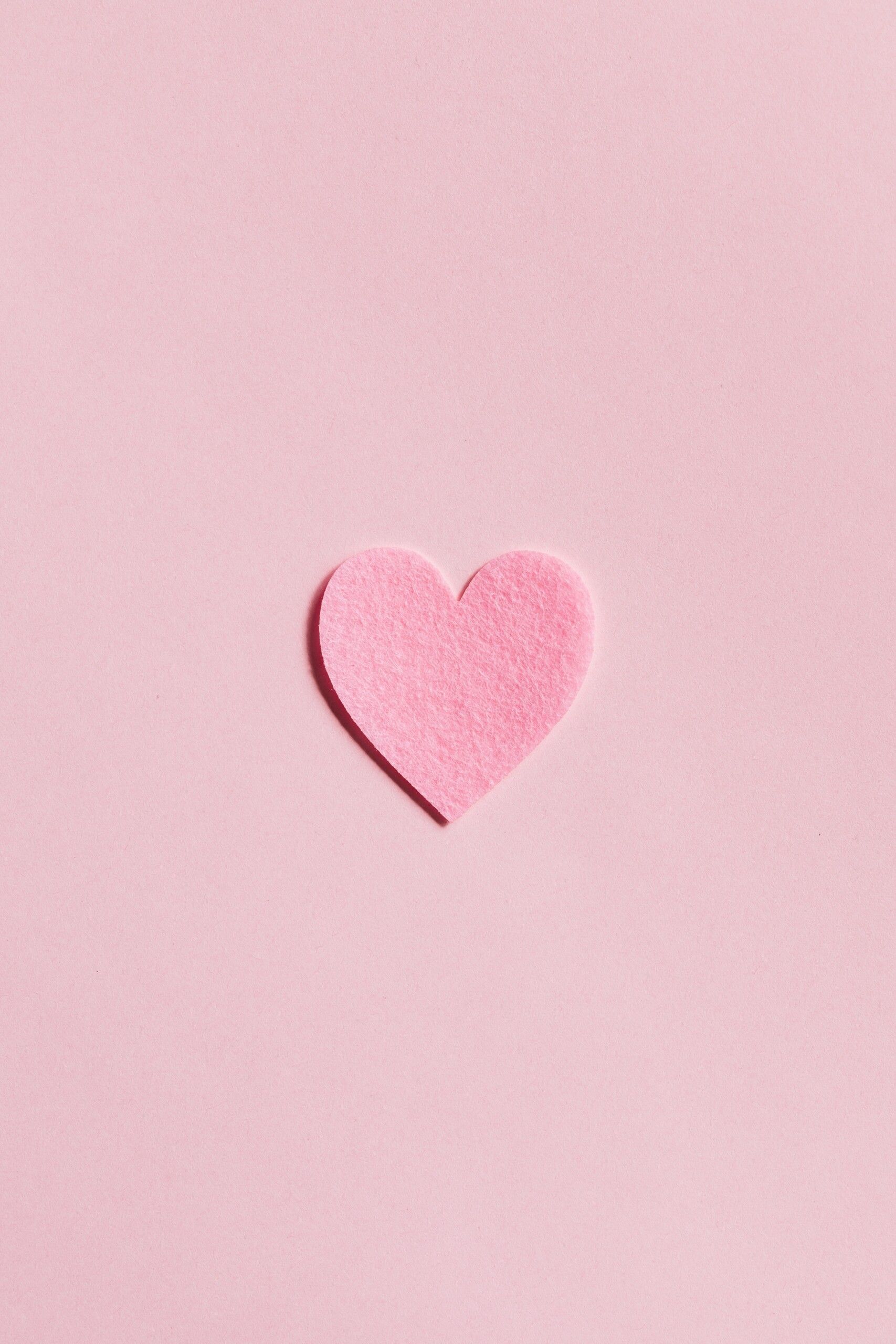 Best Valentine's Day wallpaper for iPhone in 2021