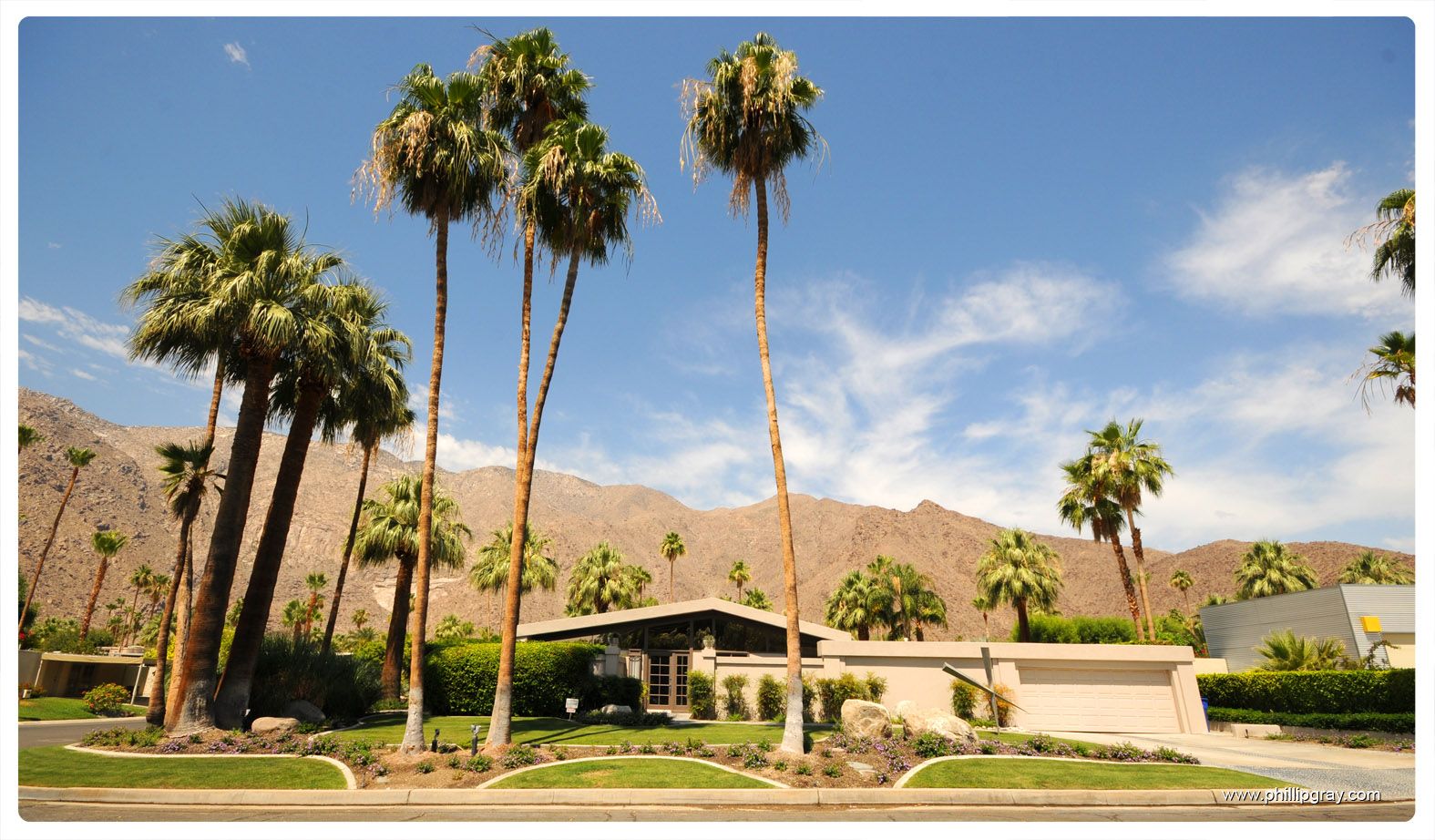 Houses in Palm Springs, CA