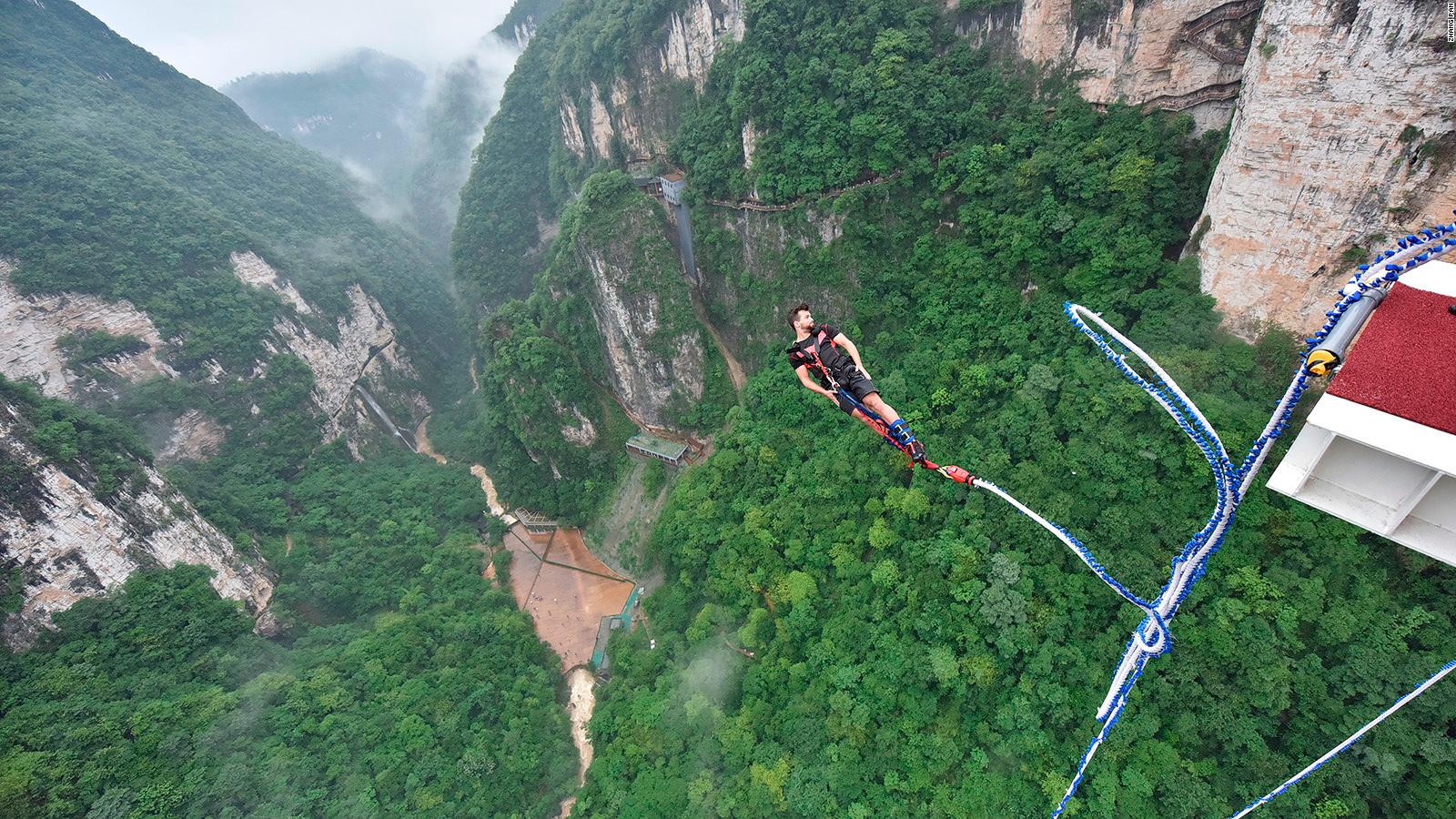 World's highest bungee jump to open in China off Zhangjiajie Bridge