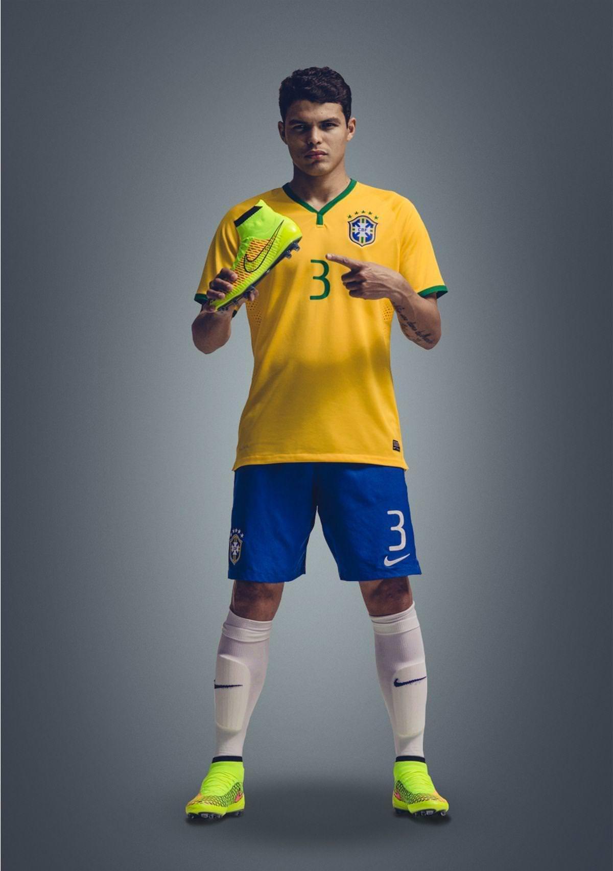 ดาวน์โหลด Thiago Silva Wallpaper HD APK สำหรับ Android