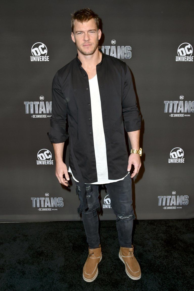 Titans Cast at New York Comic Con 2018 (2018 TV series) foto