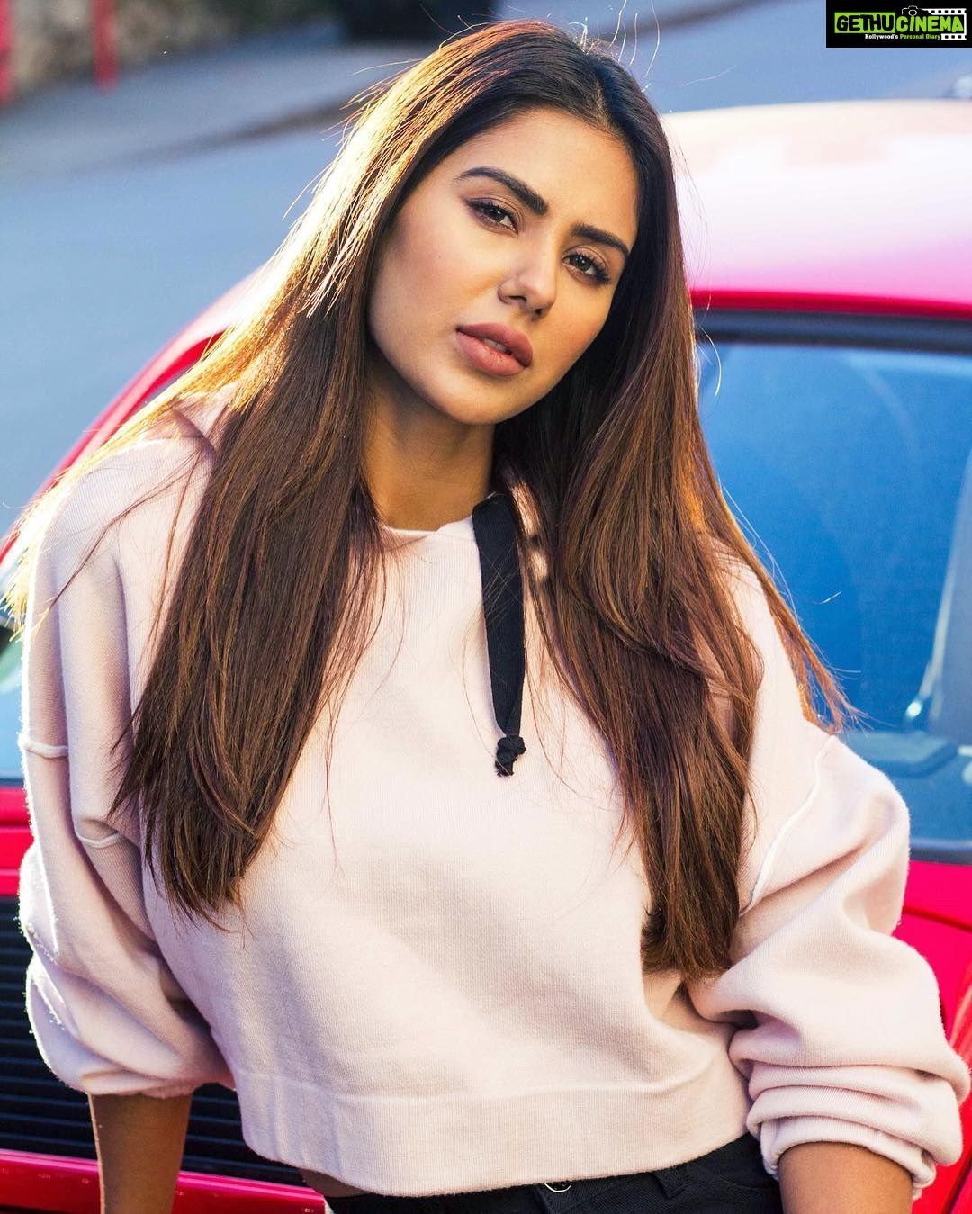 Sonam bajwa ideas. punjabi actress, punjabi models, actresses