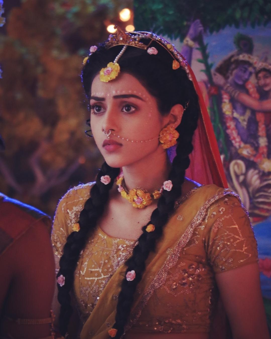 Mallika Singh Wallpaper