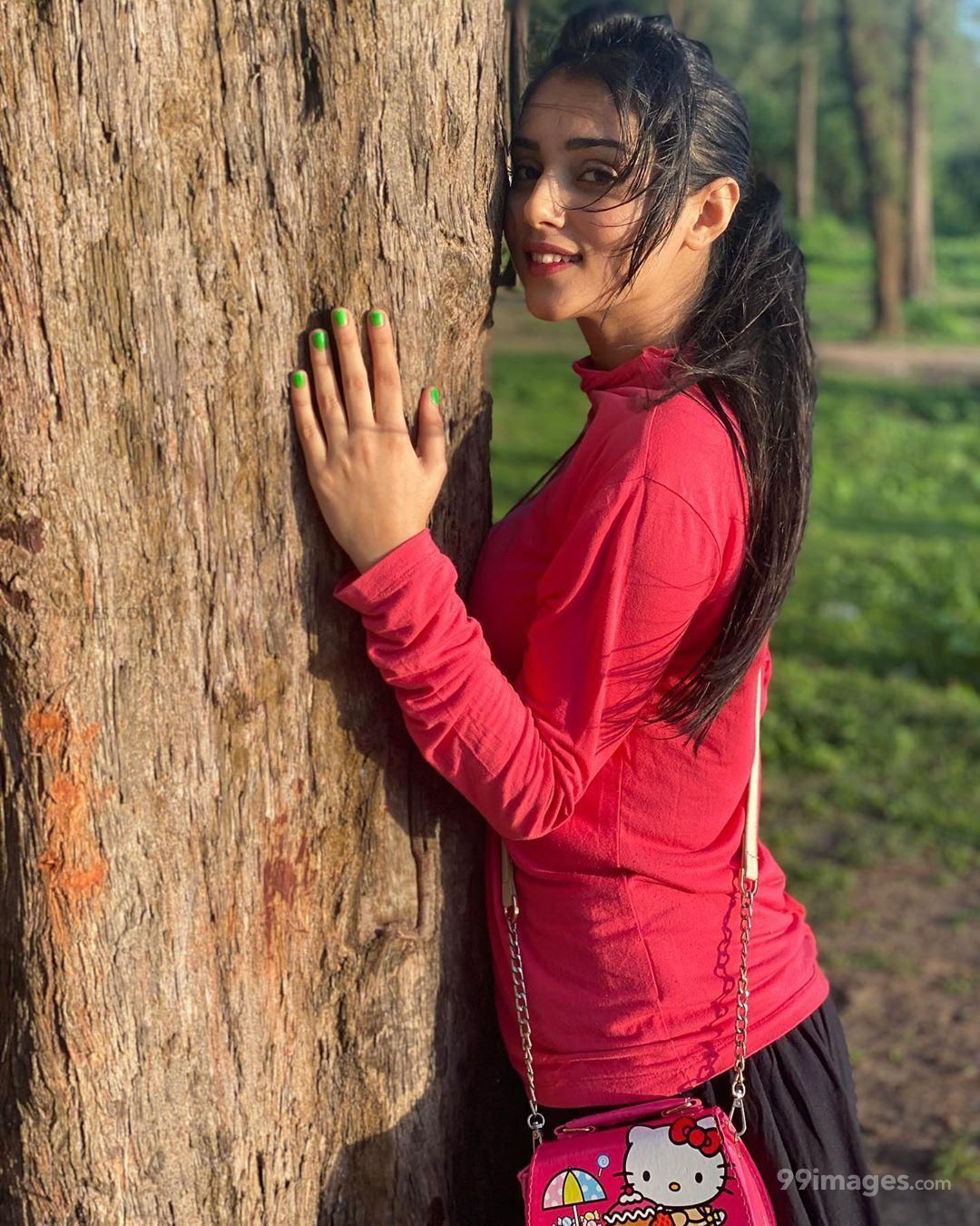 Mallika Singh HD Wallpaper (Desktop Background / Android / iPhone) (1080p, 4k) (1080x1350)