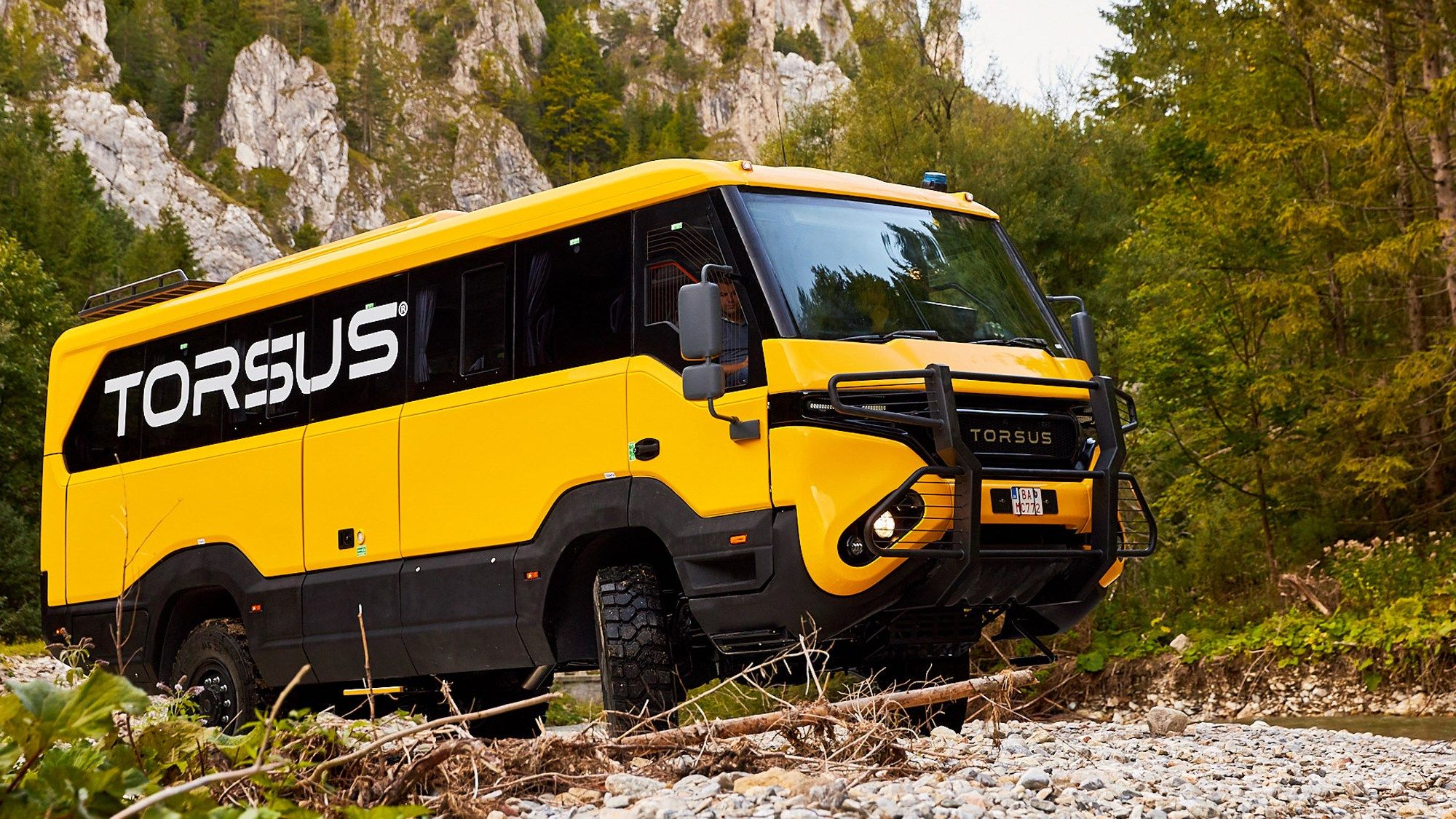 Torsus Praetorian: the safest school bus ever?