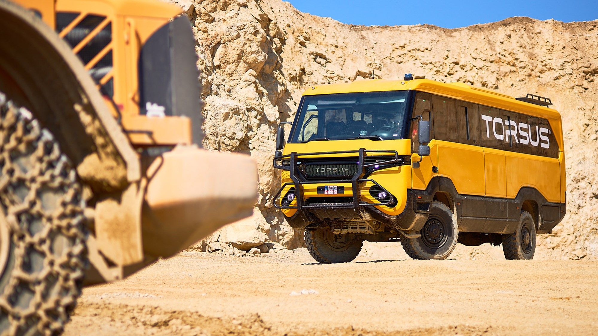 Torsus Praetorian: the safest school bus ever?