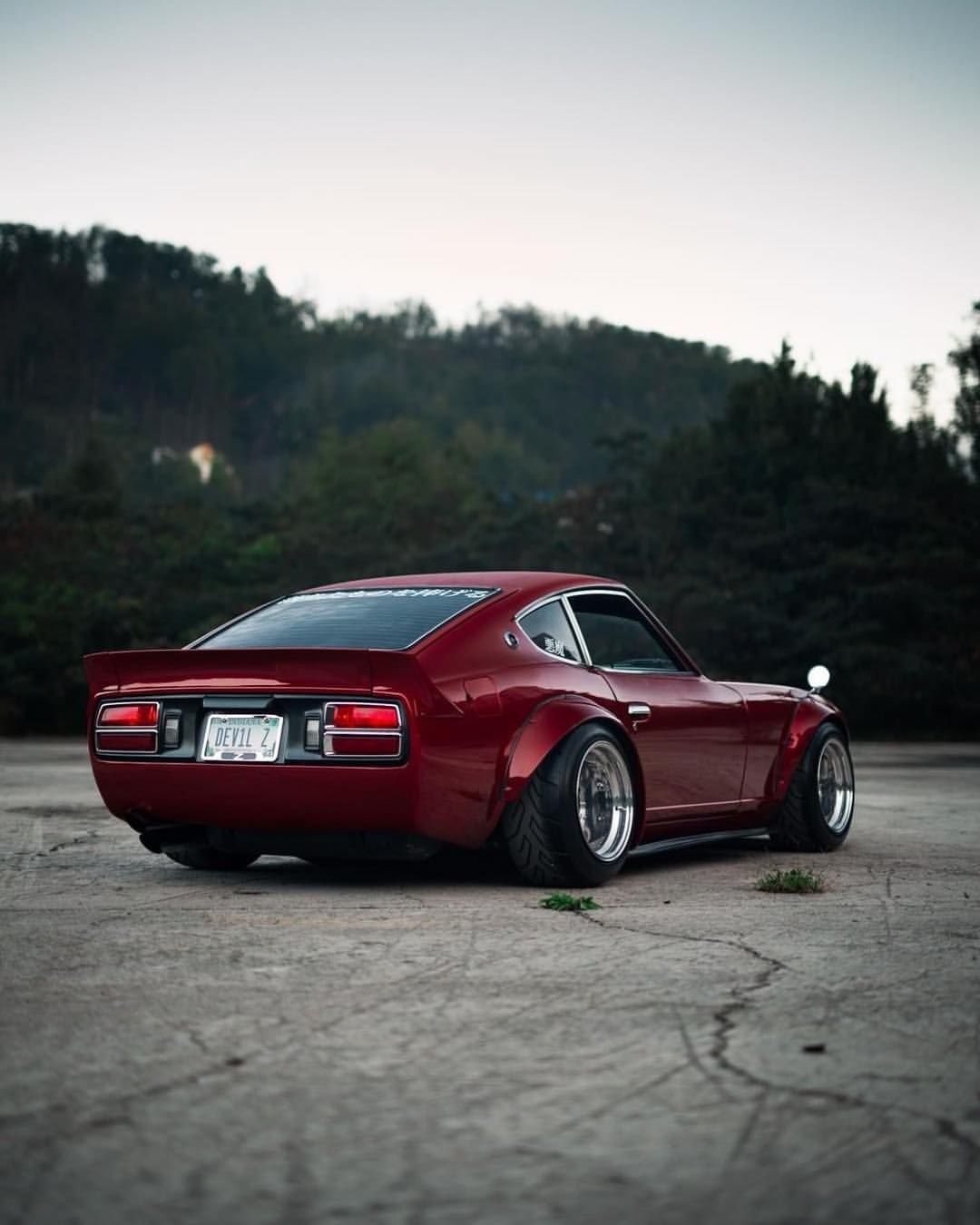 Richy ContrerasさんはInstagramを利用しています:「Completely forgot who took this shot. will tag for credits when found. - Dream cars jeep, Datsun 240z, Custom muscle cars