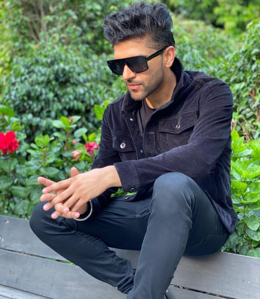 Guru Randhawa HD Photo & wallpaper Free Download