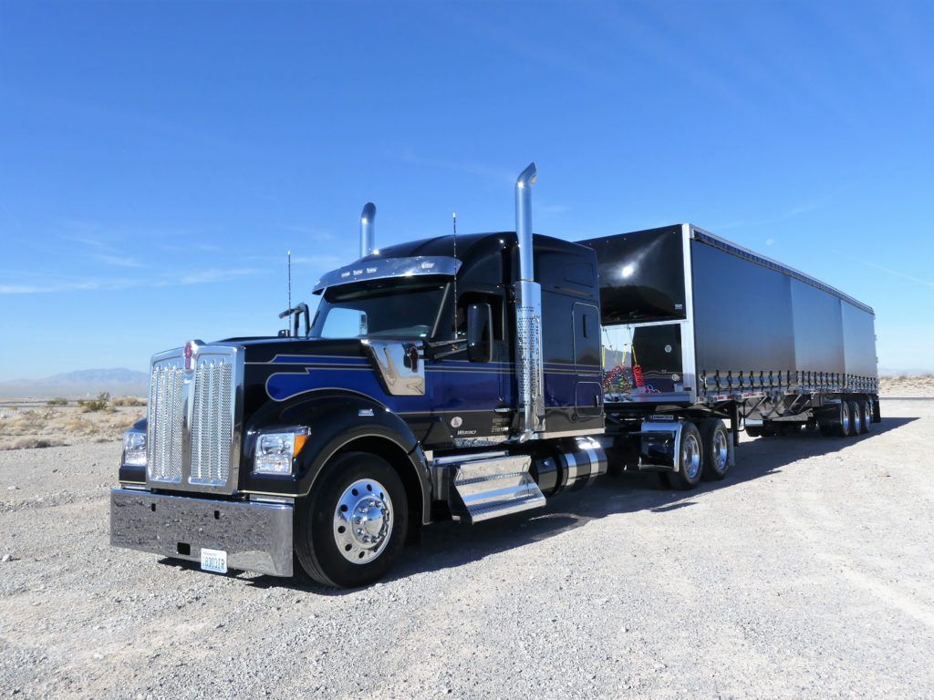 Kenworth's new W990 tractor brings the 'Wow'