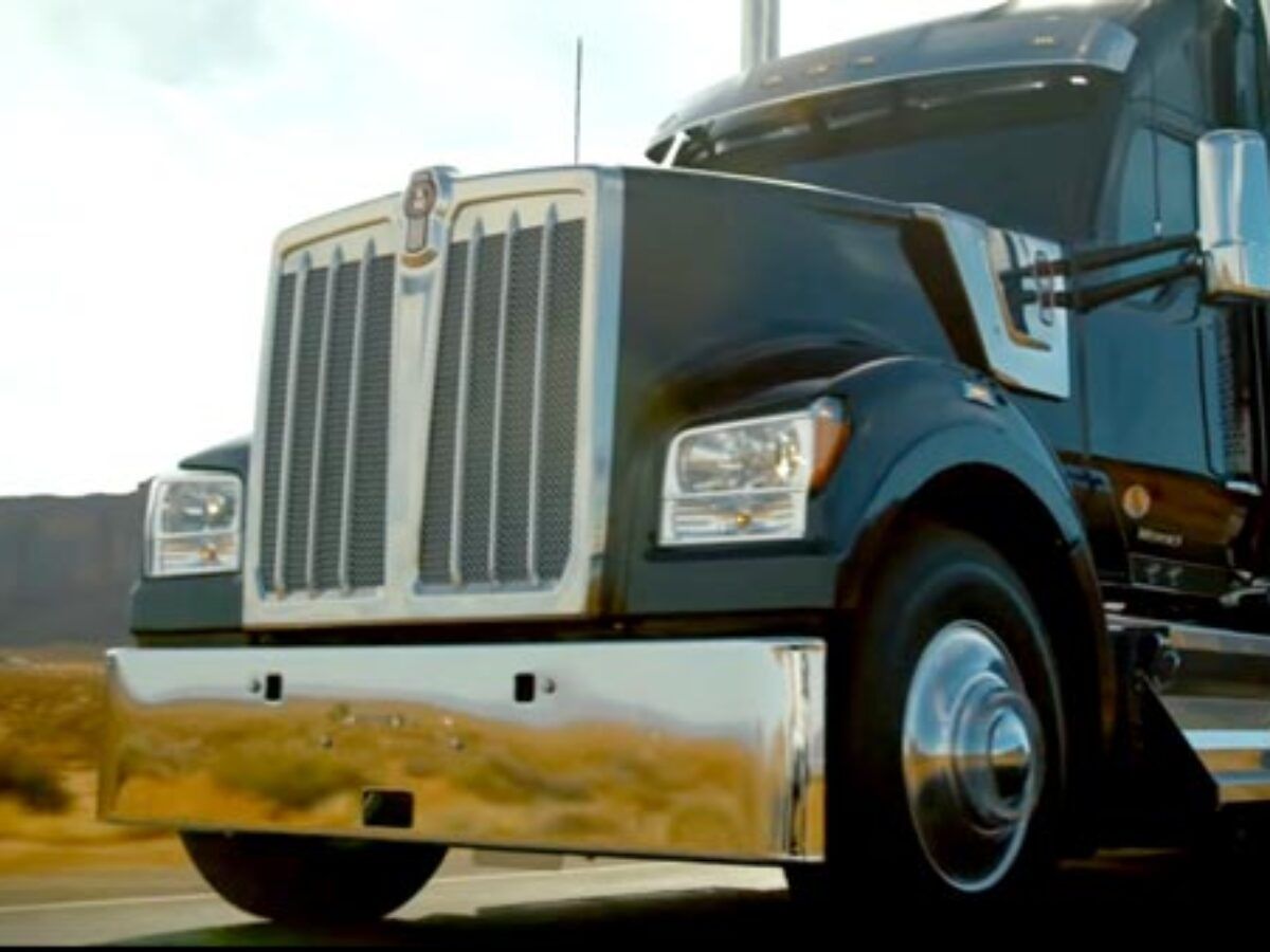 New Kenworth W990 now available for order