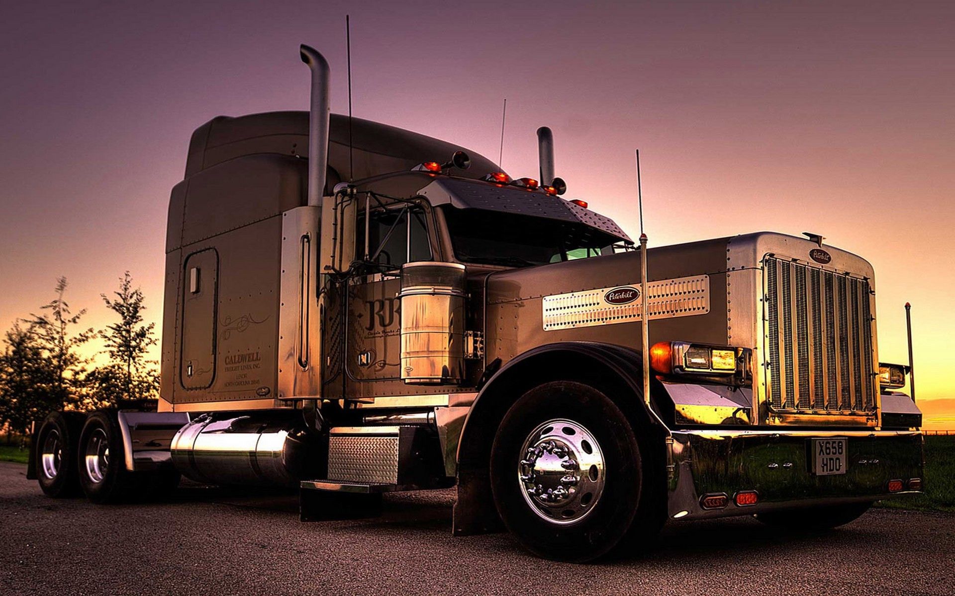 Custom Peterbilt 379 Wallpaper - carrotapp