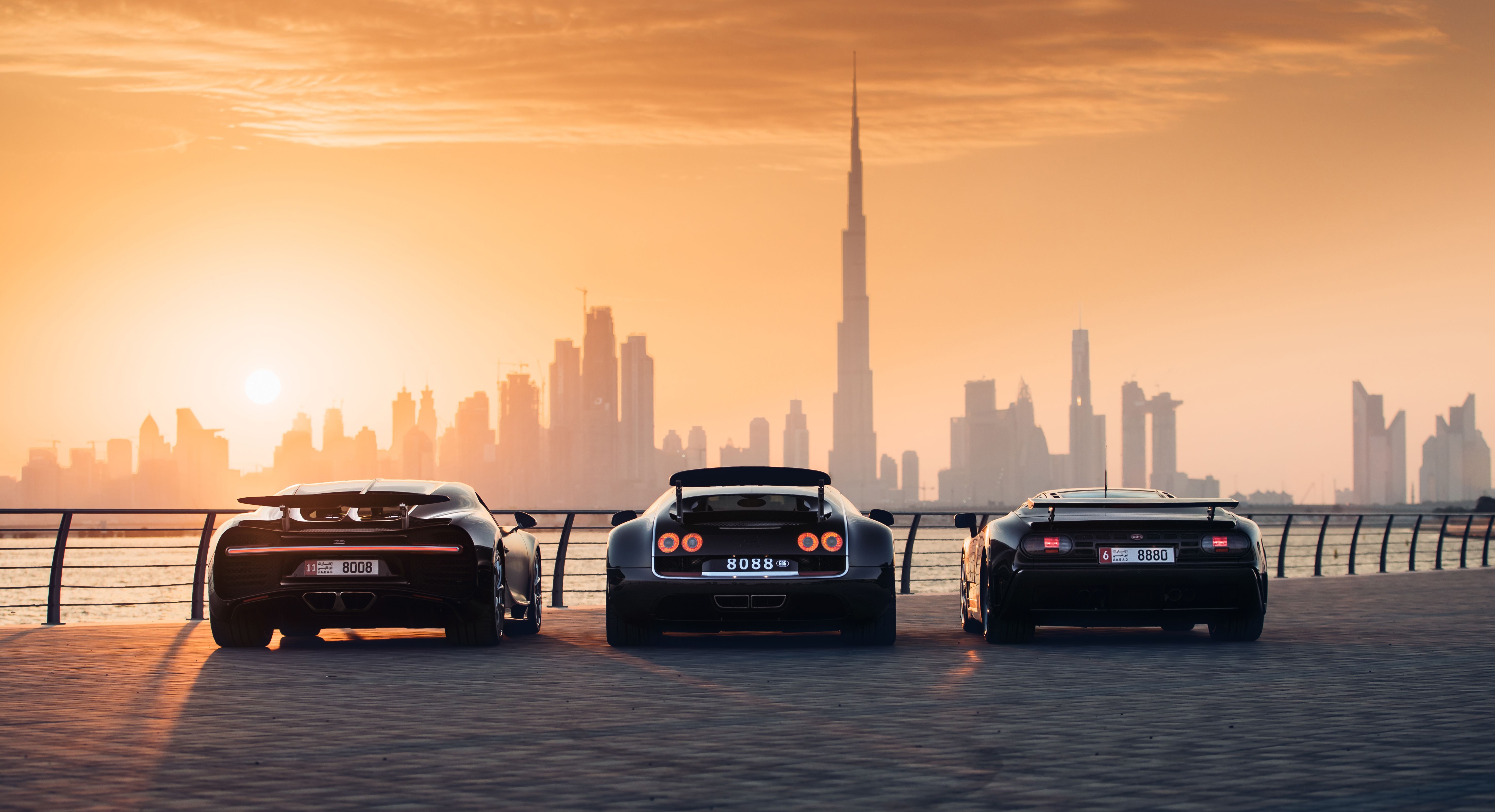 Bugatti EB110 Super Sport 4K Wallpaper, Bugatti Veyron, Bugatti Chiron, Dubai, Cityscape, 5K, Cars