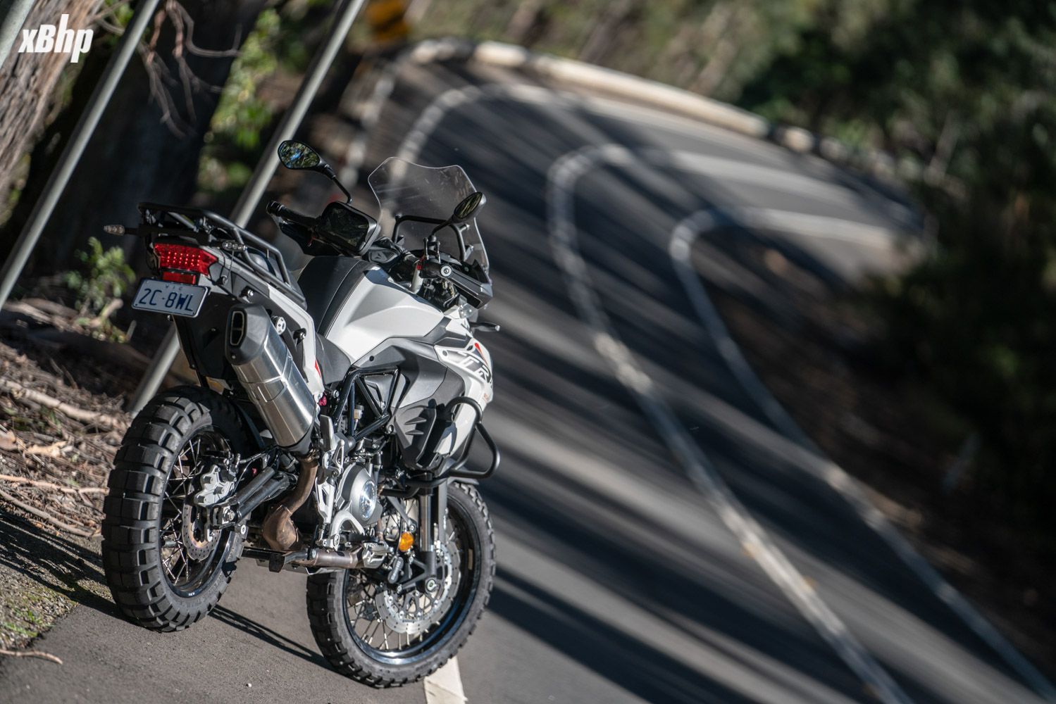 Benelli TRK 502X Review: A little (too) big adventure!