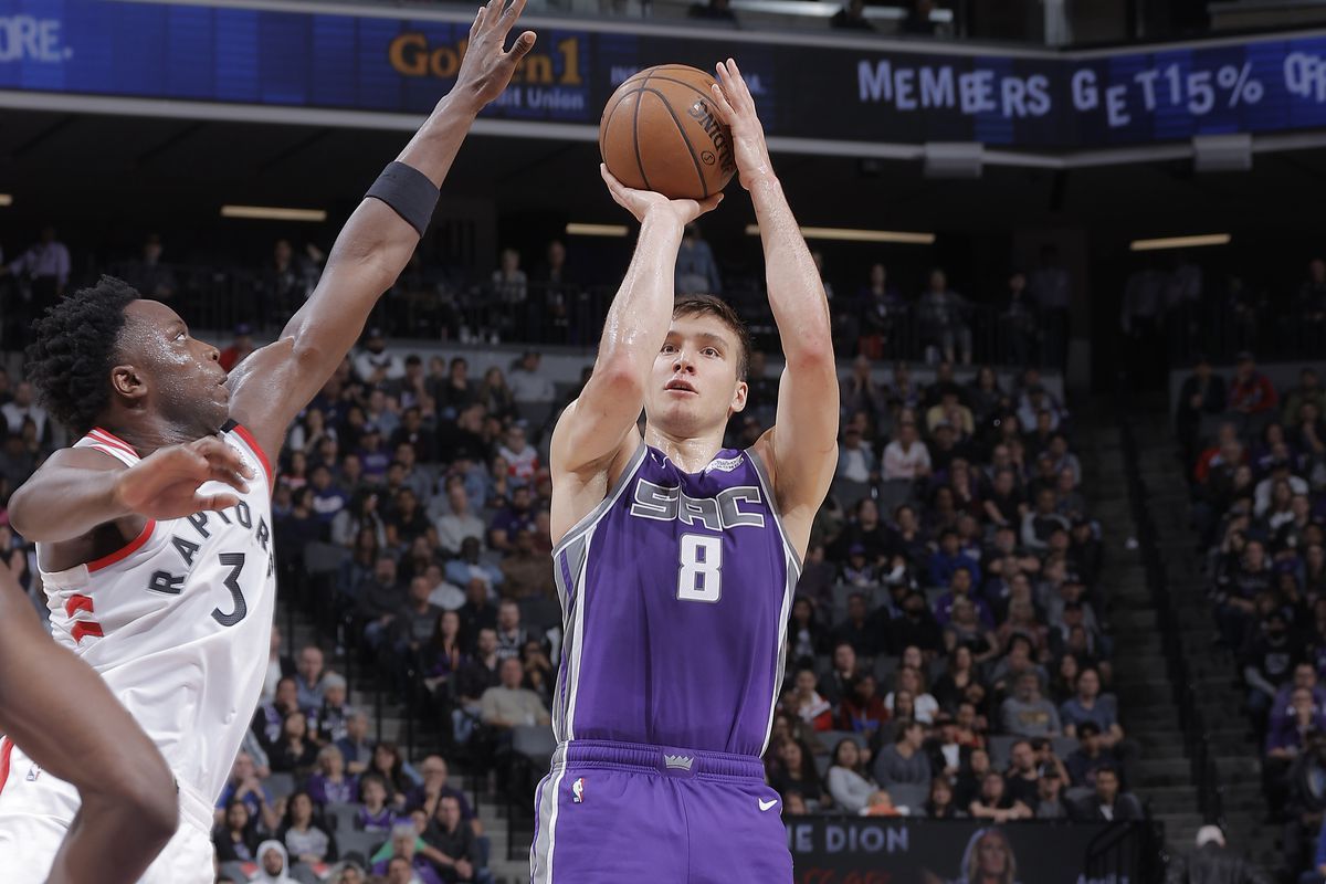 Bogdan Bogdanovic traded to the Milwaukee Bucks