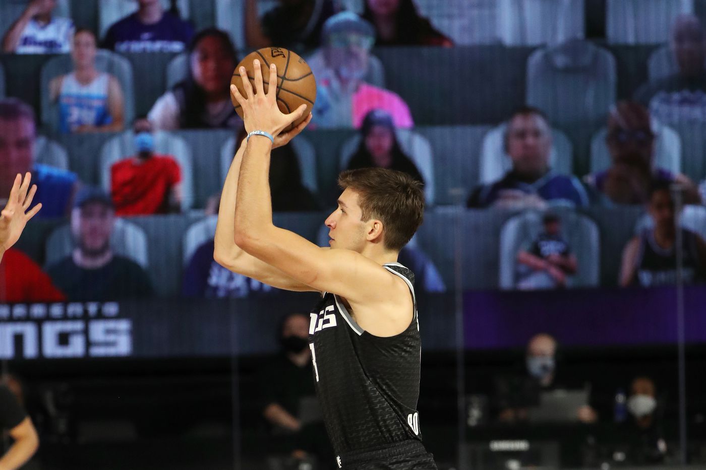 Kings vs. Pelicans live updates: Bogdan Bogdanovic goes for career high against New Oreans