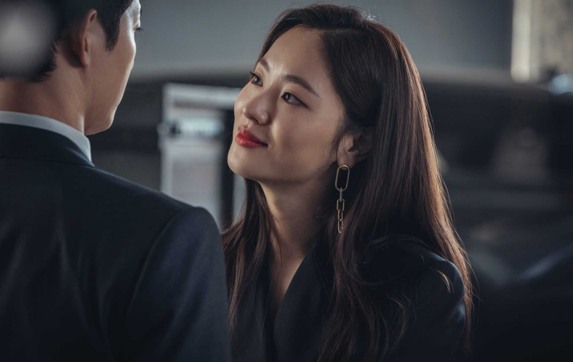 Vincenzo: Get Acquainted With Song Joong Ki & The Rest Of The Cast On The New K Drama