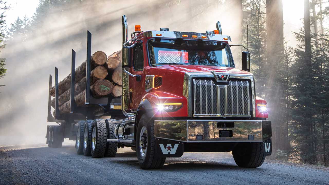 Western Star 49X Revealed As Daimler's New Workhorse Vocational Truck