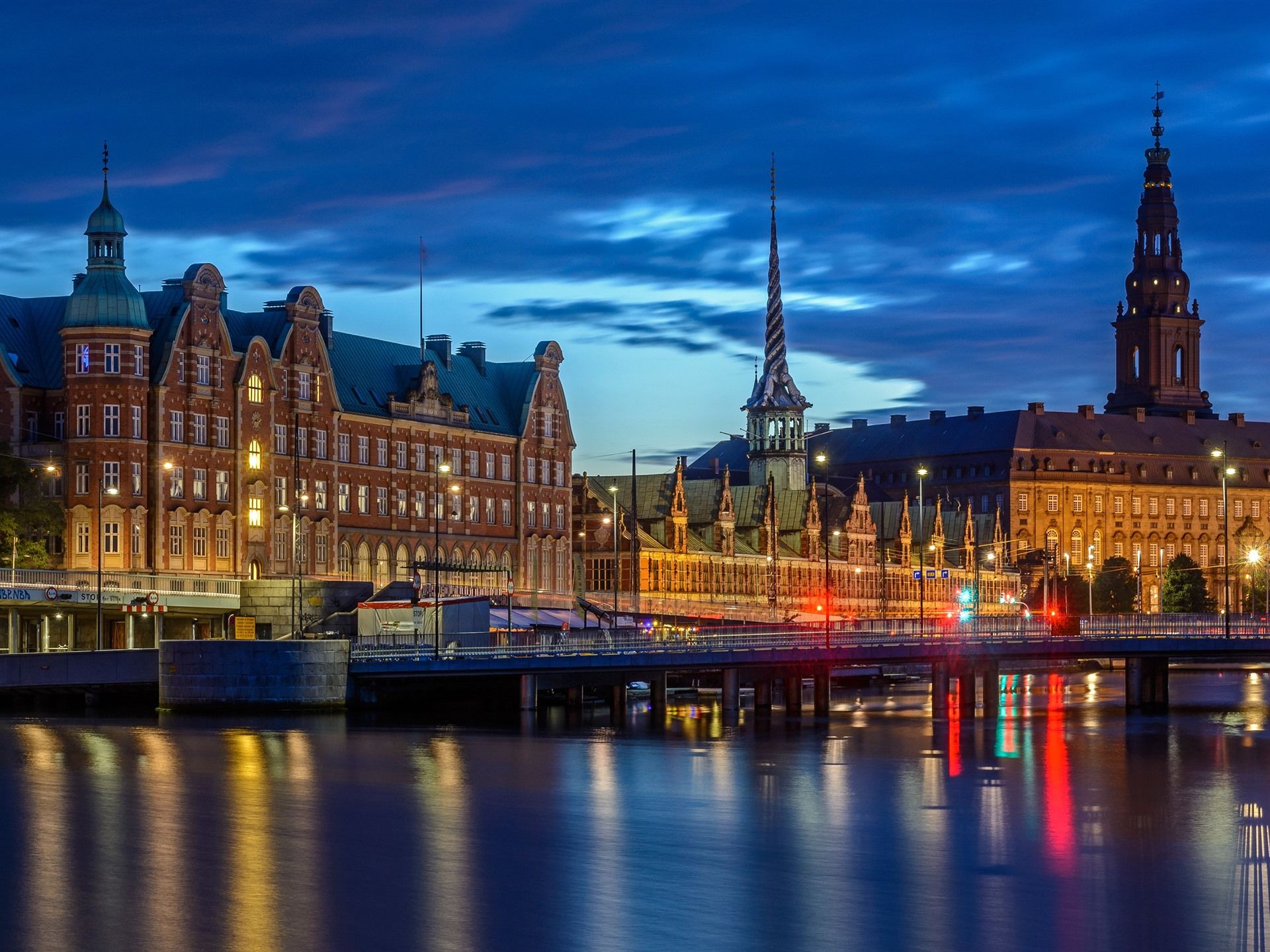 Wallpaper Denmark, city at night, bridge, houses, lights 3840x2160 UHD 4K Picture, Image