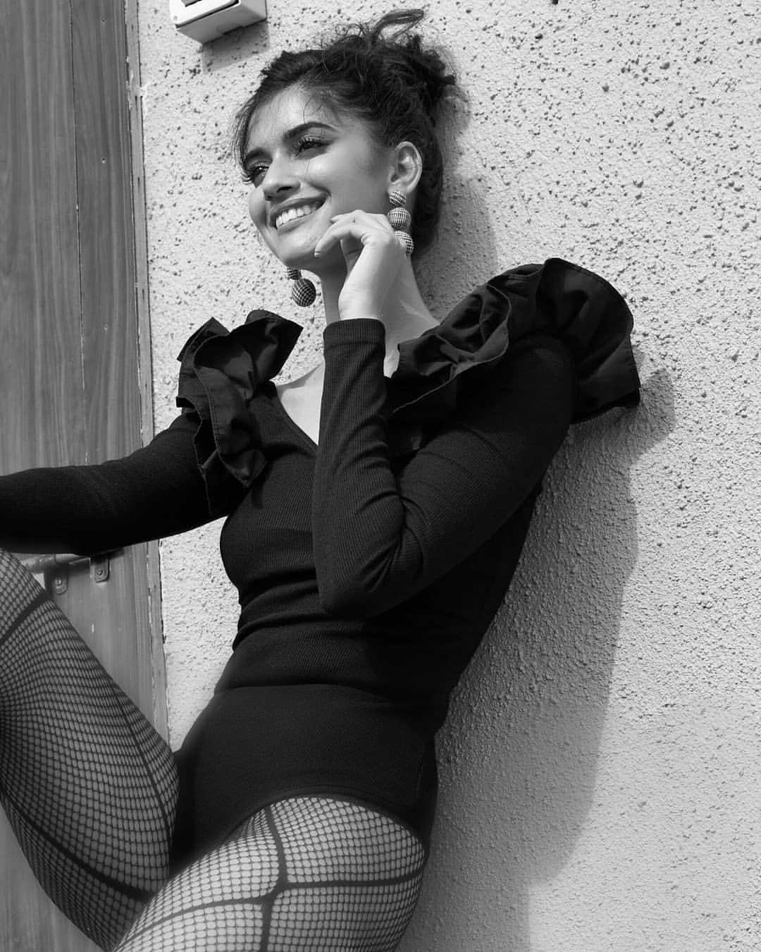 Hot Pics Of Shiv Jyoti Rajput, Bebaakee Web Series Actress