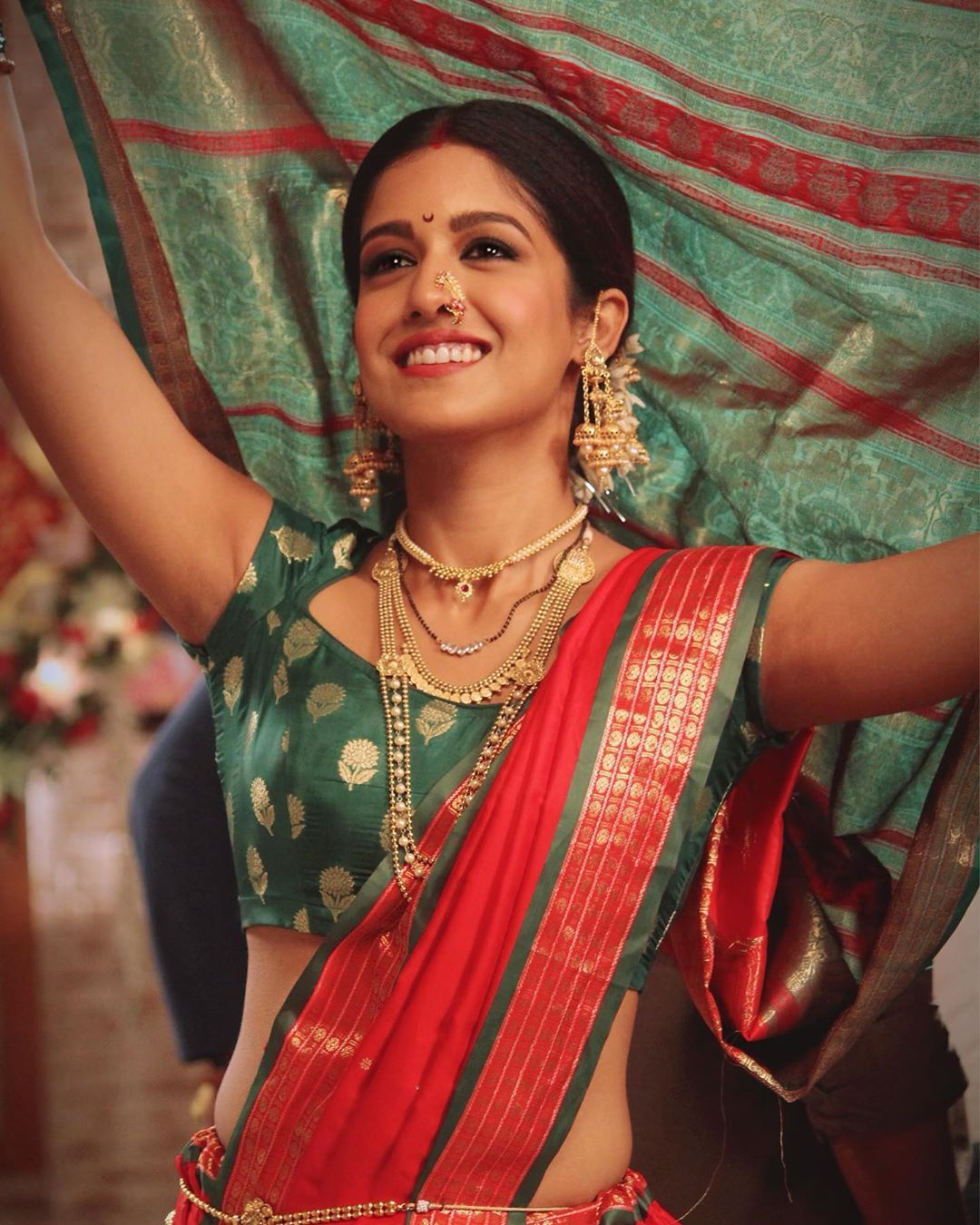 Ishita Dutta looks stunning in THESE latest photo Indian Wire