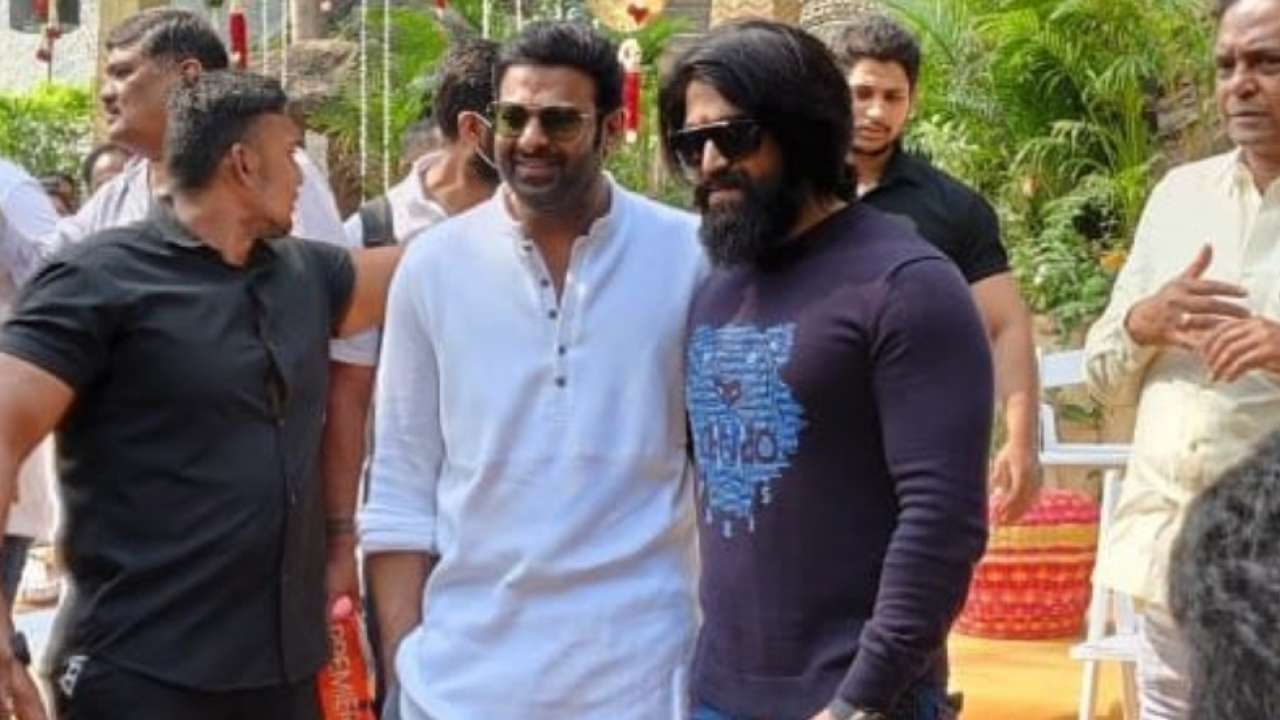 Viral Photo: Prabhas, Yash pose for shutterbugs at 'Salaar' movie launch event