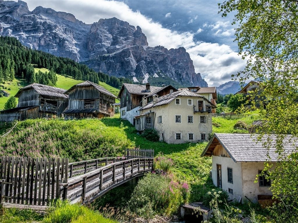 Wallpaper San Cassiano, Alta Badia, Italy, Dolomites, village, house, bridge, mountain 1920x1080 Full HD 2K Picture, Image