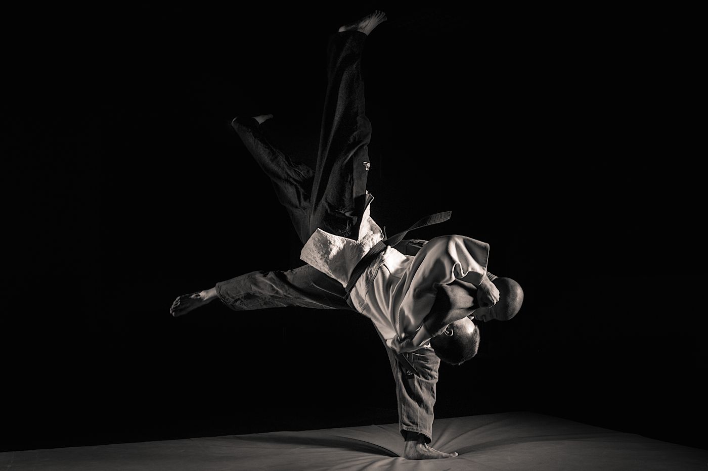 Judo Shooting.with Strobes and a Leica by Jochen Kohl. Steve Huff Photo