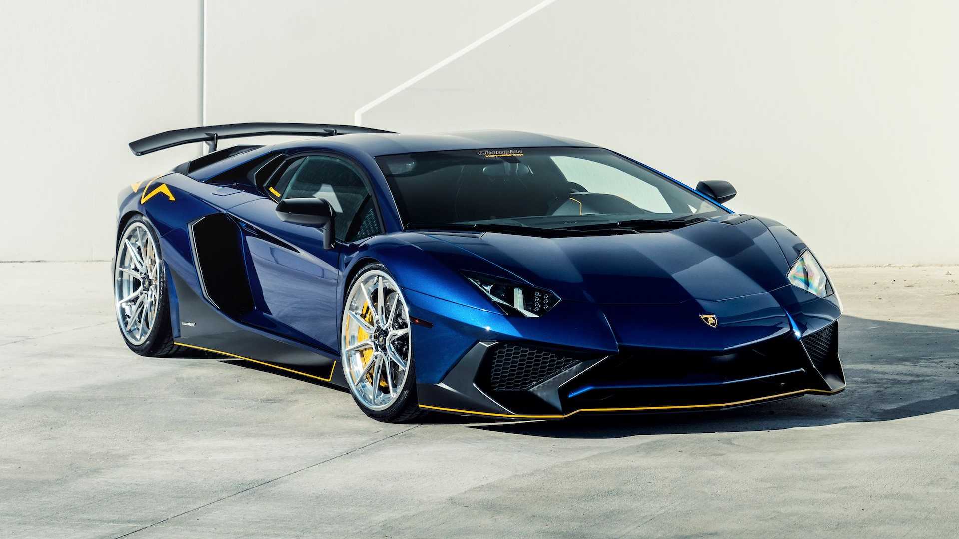 Lamborghini Aventador SV Looks Extra Sleek On 22 Inch Vossen Wheels