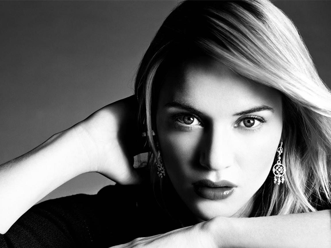 Collection Of The Celebrities: English Actress Kate Winslet High Definiton Wallpaper