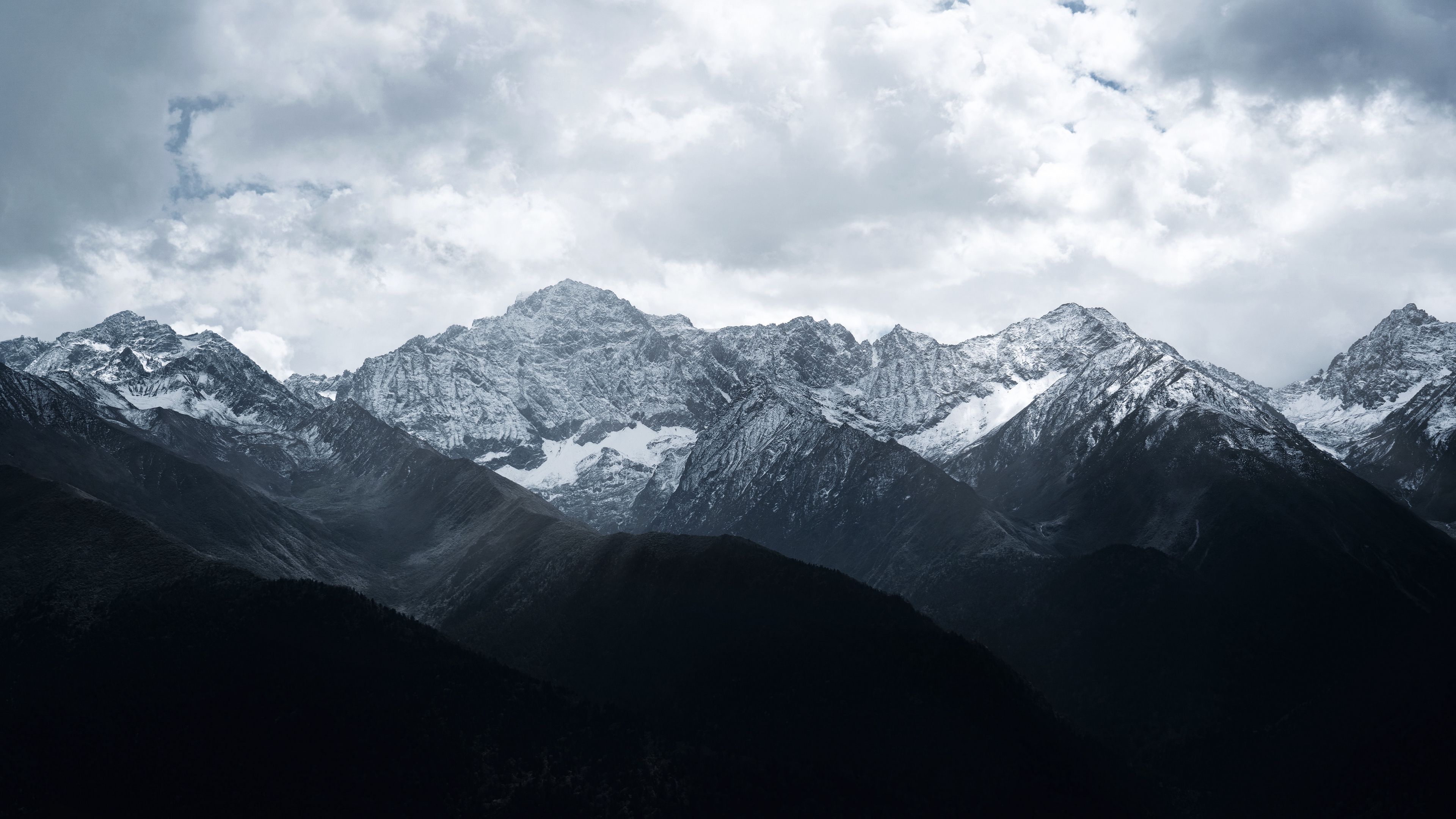 Download wallpaper 3840x2160 mountains, mountain range, peaks, clouds, nature 4k uhd 16:9 HD background