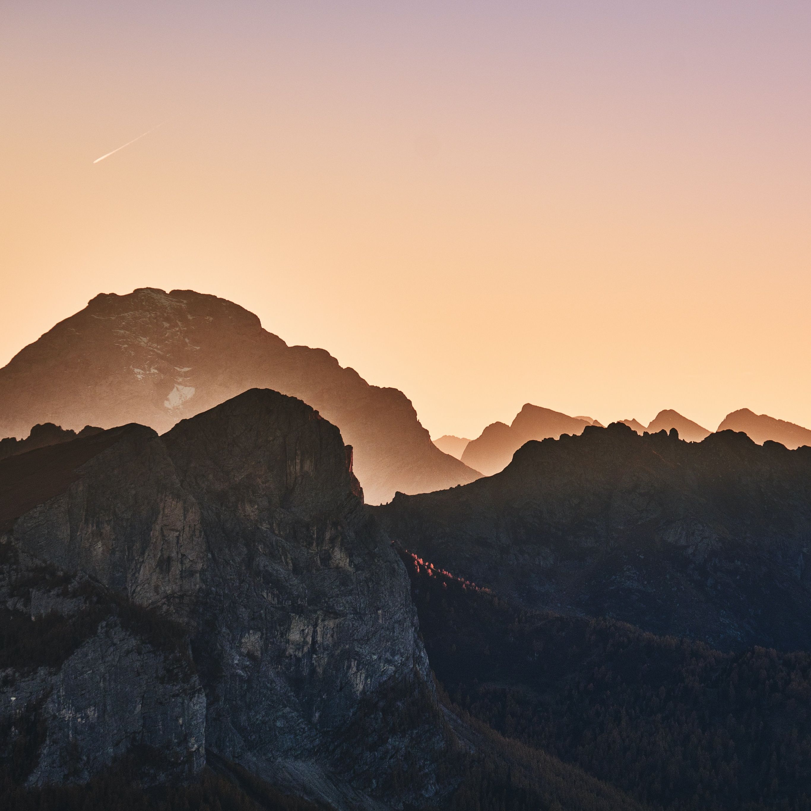 Giau Pass 4K Wallpaper, Mountain range, Dolomites, Sunrise, Landscape, Italy, 5K, Nature