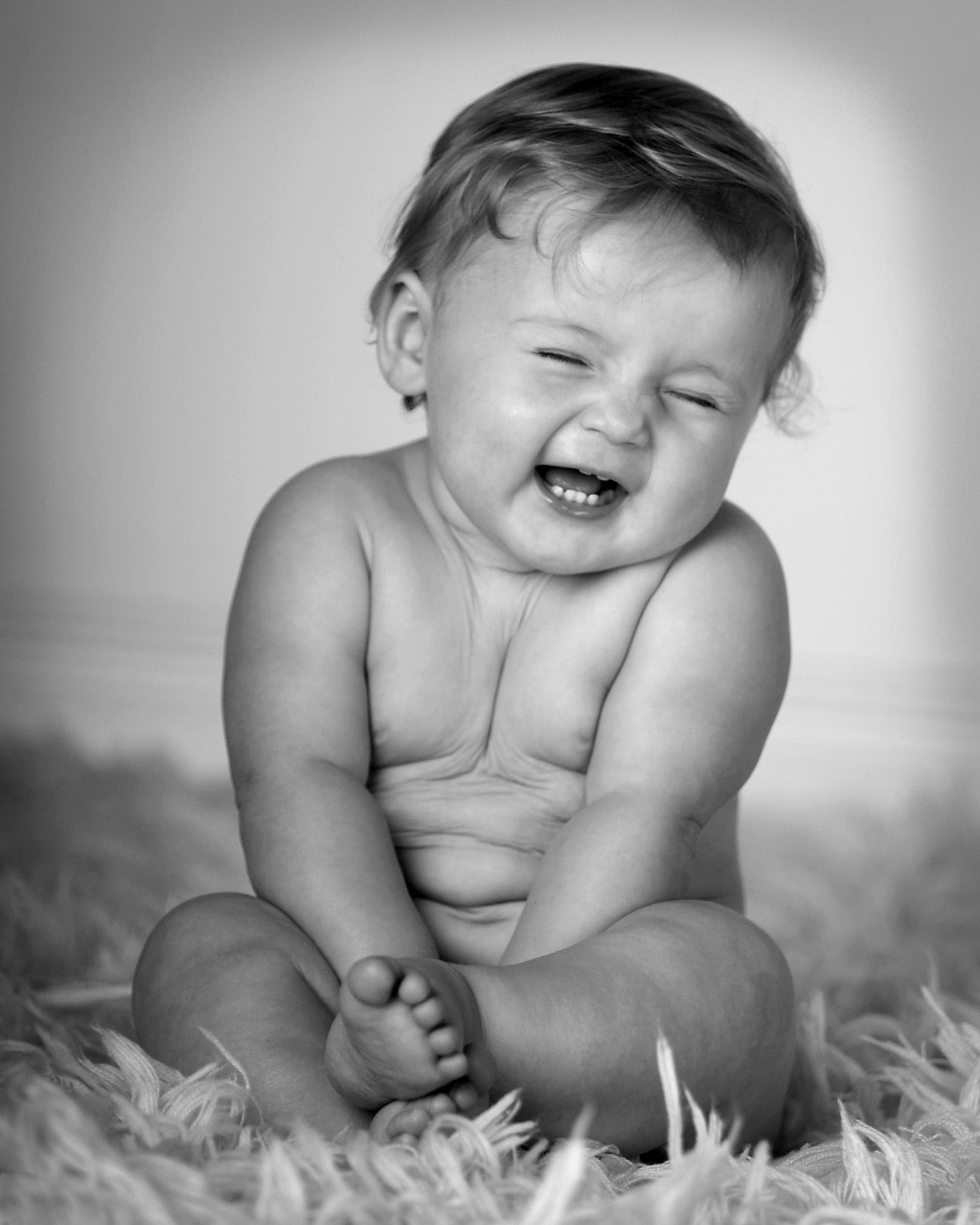 Laughing baby wallpaper