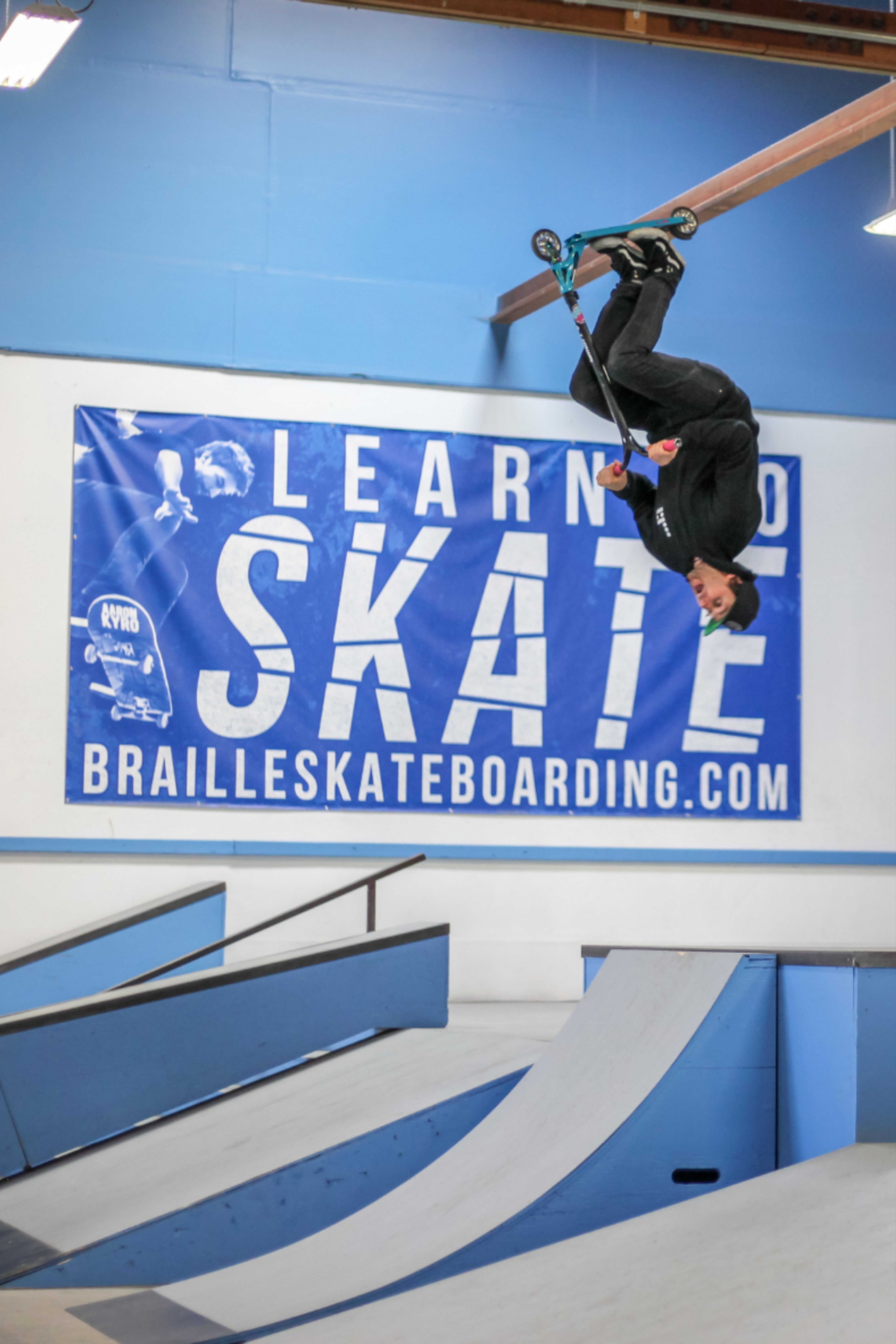 Raymond Warner DESTROYS THE BRAILLEHOUSE ON A SCOOTER!. Raymond warner, Destroyed, Scooter