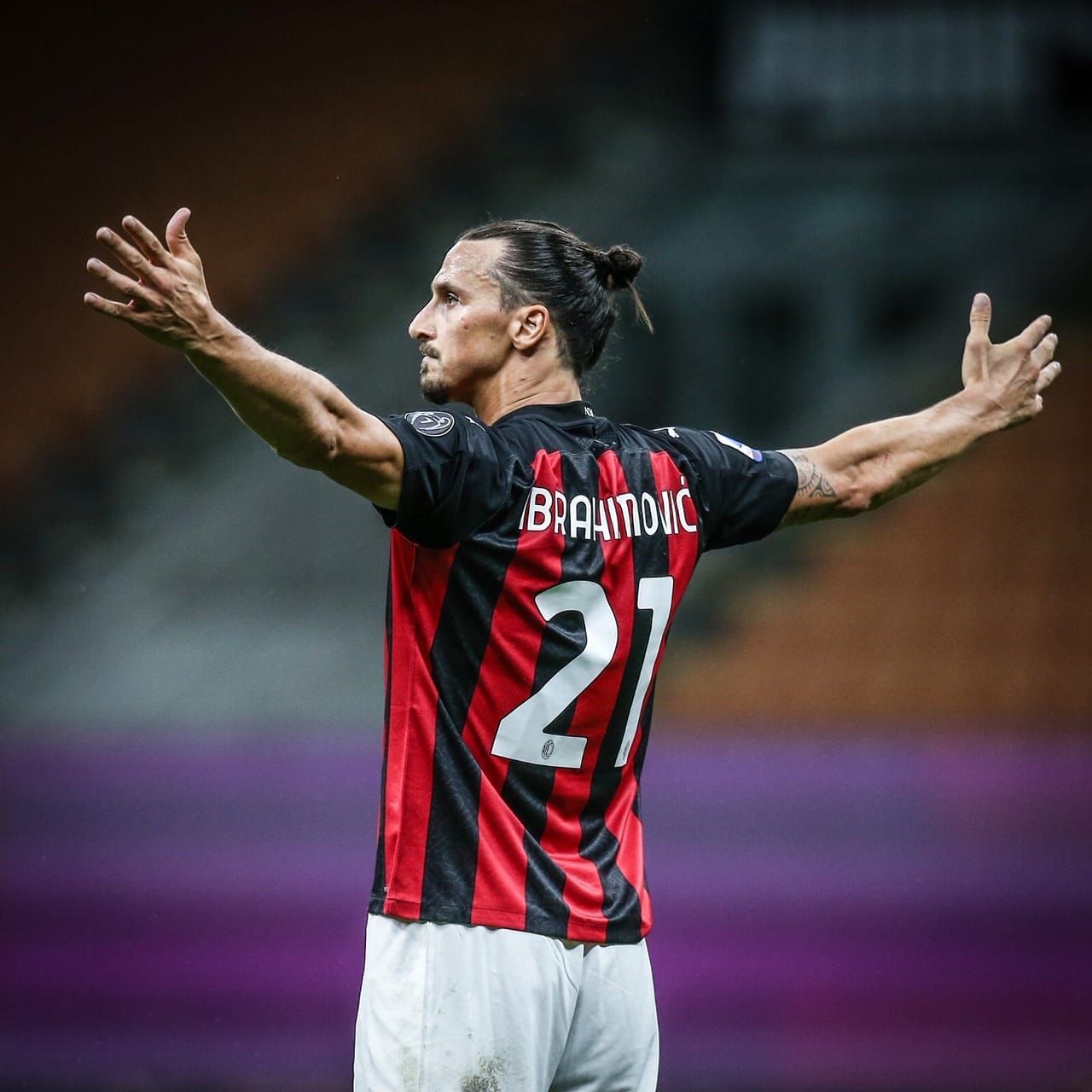 Zlatan Ibrahimović on Twitter. Zlatan ibrahimović, Ibrahimović, Ac milan