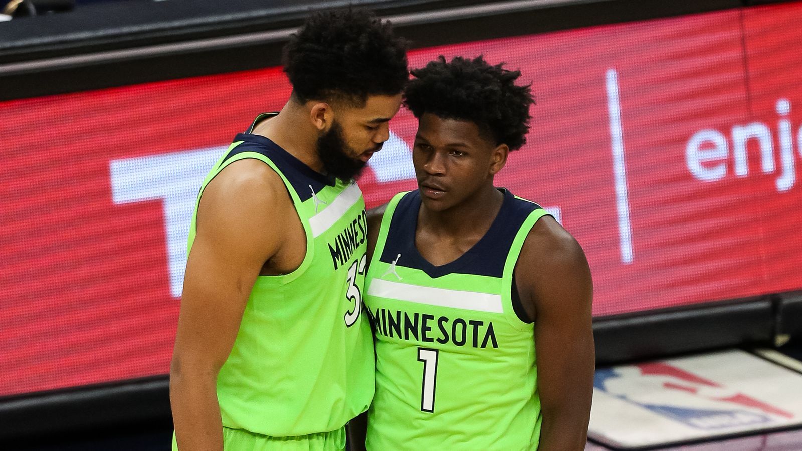 Anthony Edwards, Karl Anthony Towns Combine For 83 Points In Narrow Timberwolves Win Over Suns