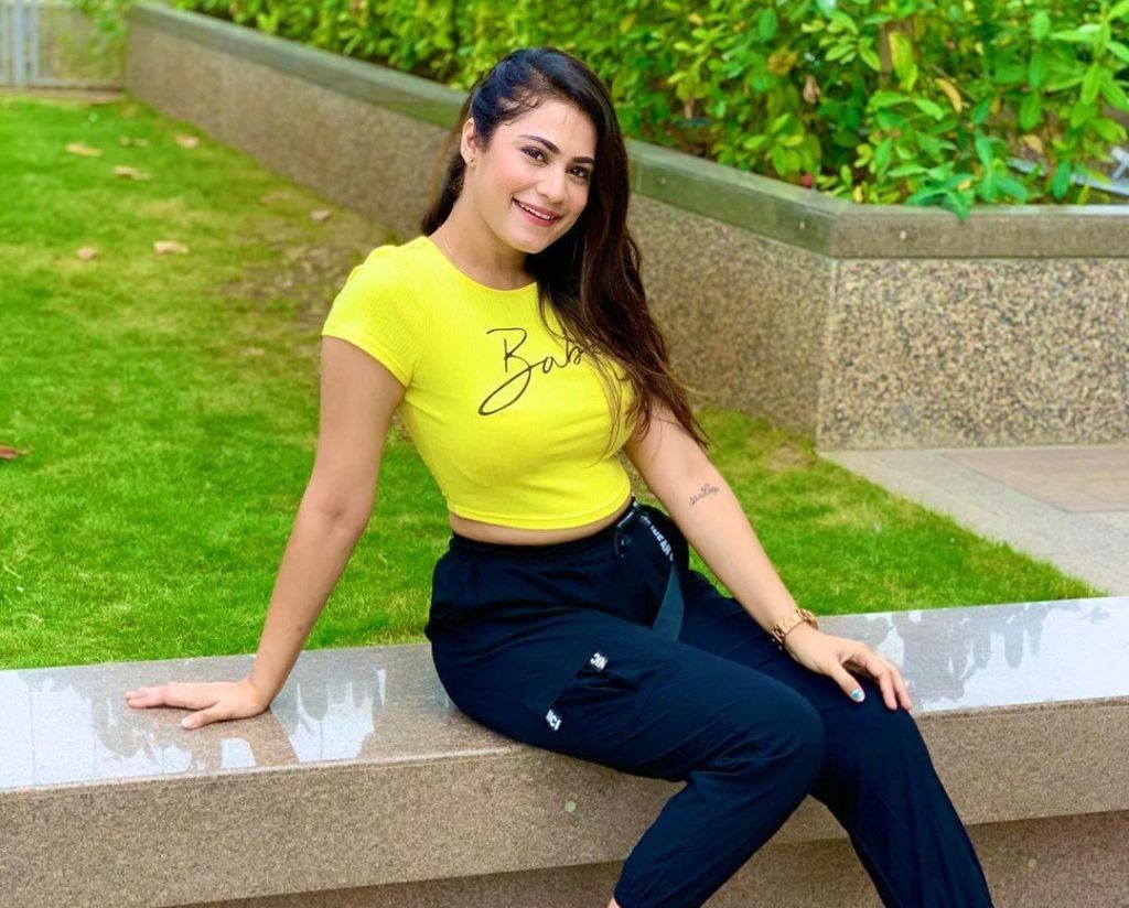 Kritika Malik (Instagram Star) Biography, Age, Boyfriend, Instagram, Videos