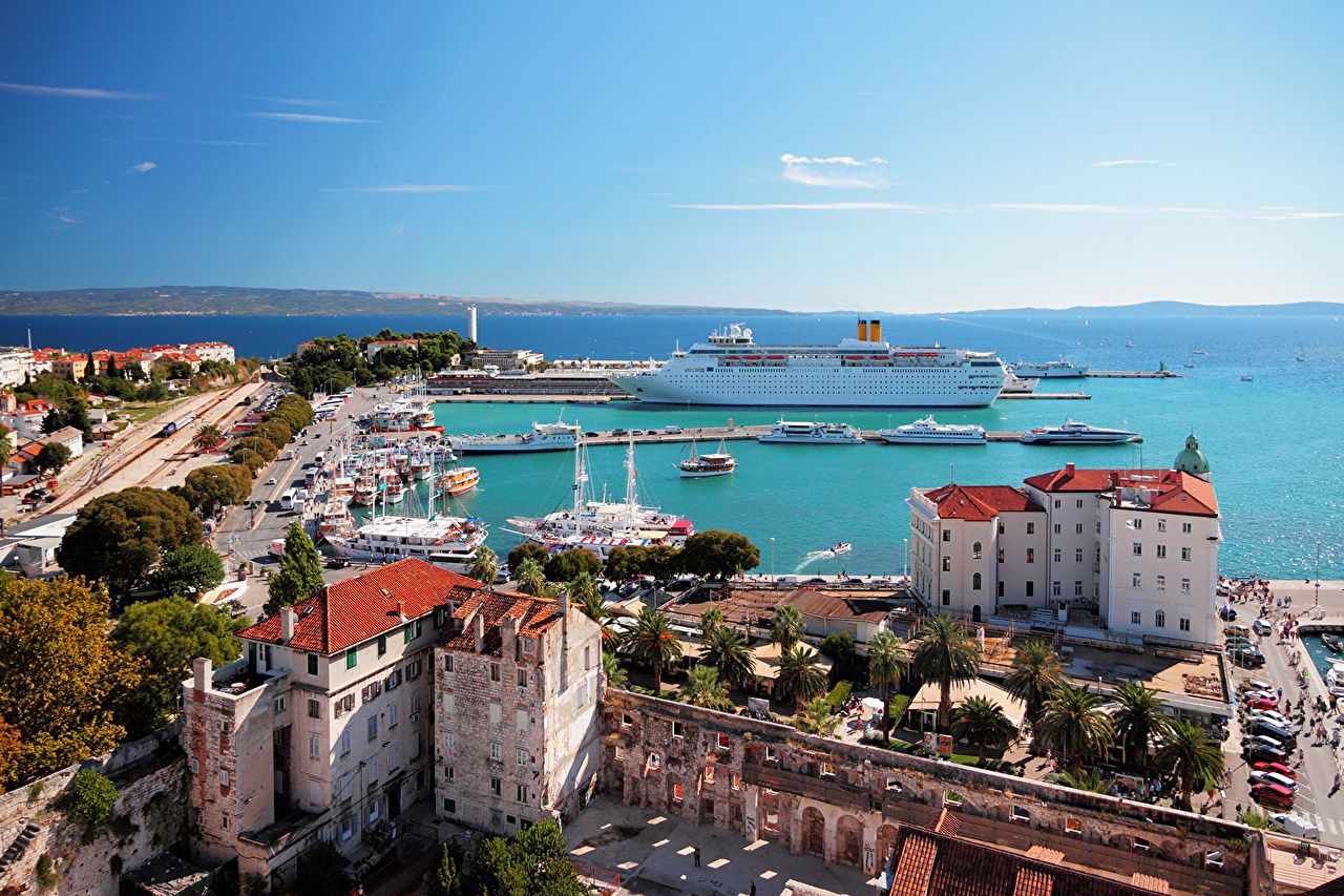 Picture City of Split Croatia Cruise liner Marinas Cities Building