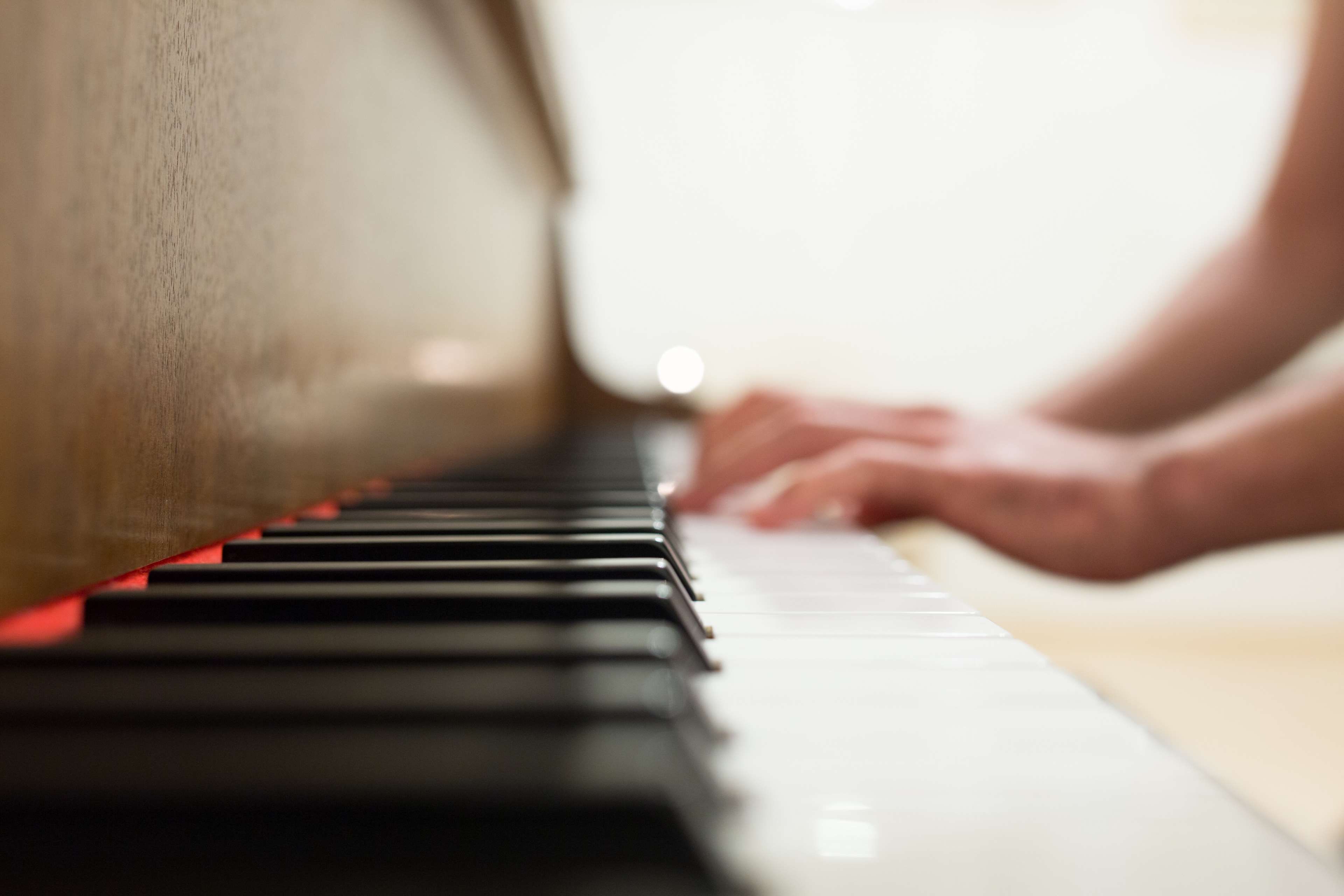 hands, keyboard, music, notes, pianist, piano, royalty free image 4k wallpaper