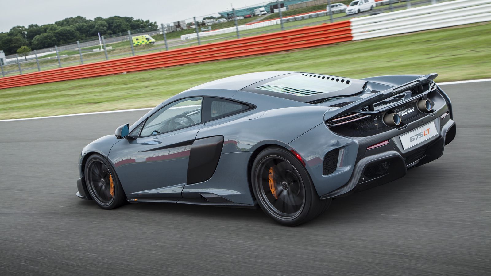 Download Wallpaper 1600x900 Mclaren, 675lt, Us Spec, Side View Widescreen 16:9 HD Background