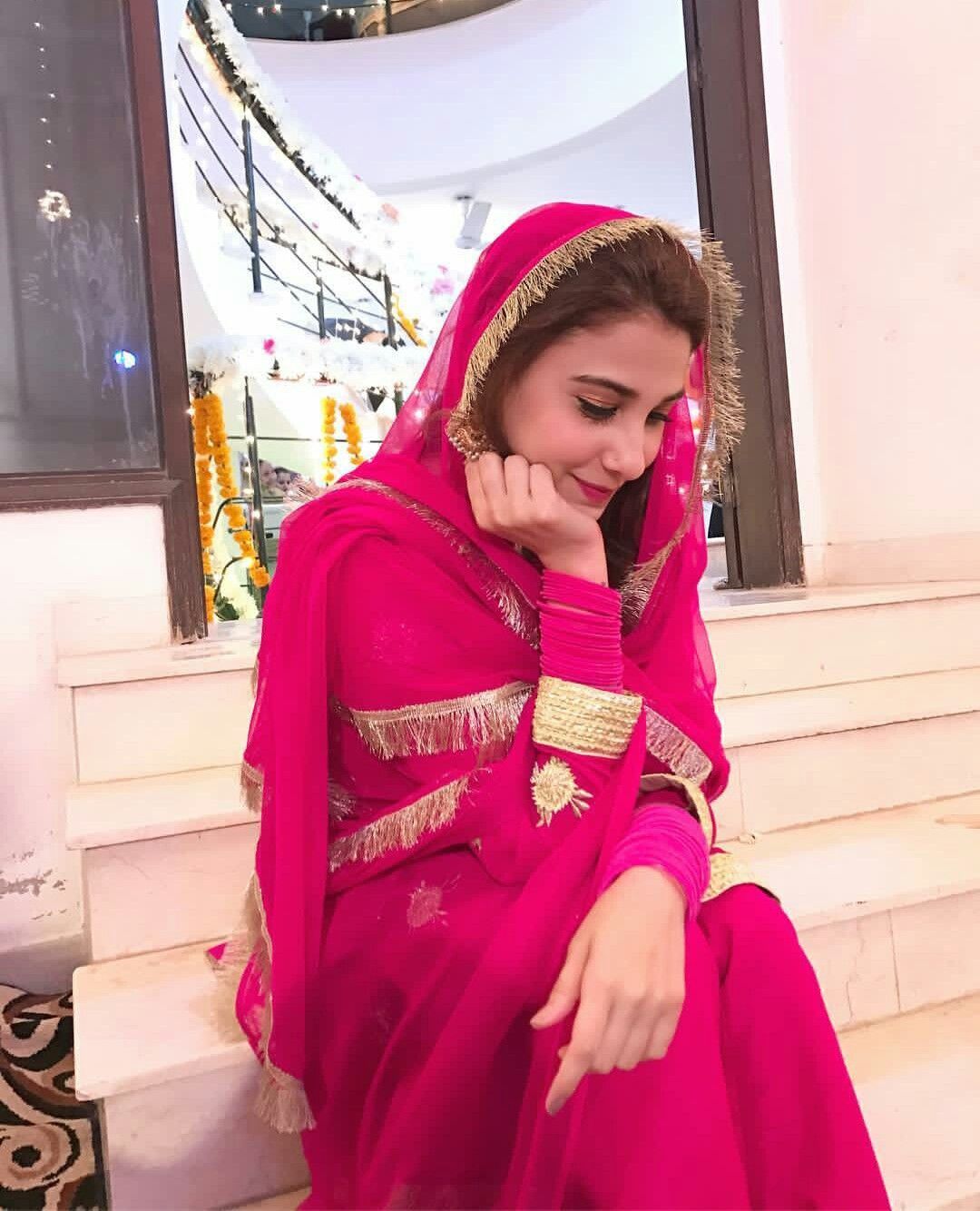 hina altaf #pakistani #tvactress#actress#fashionmodel. Girls dpz, Beautiful suit, Clothes for women