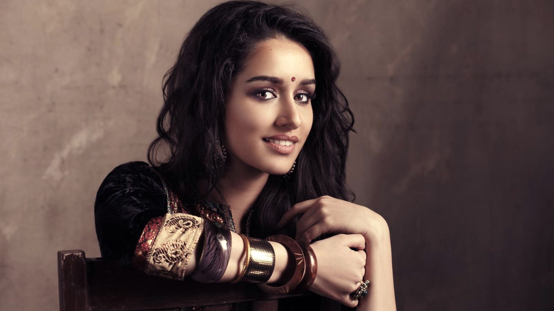 Shraddha Kapoor HD Wallpaper. Latest Shraddha Kapoor Wallpaper HD Free Download (1080p to 2K)