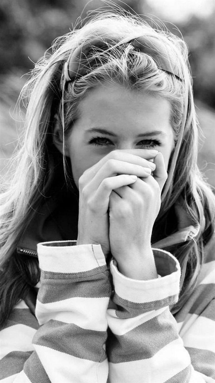 Dark Cute Sweet Smile Girl Macro iPhone 8 Wallpaper Free Download