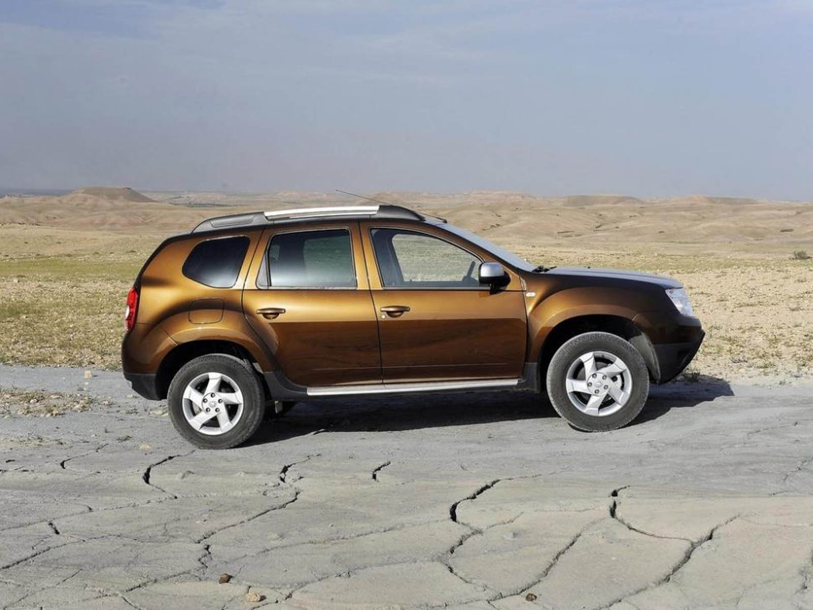 Renault Duster picture. Renault photo gallery