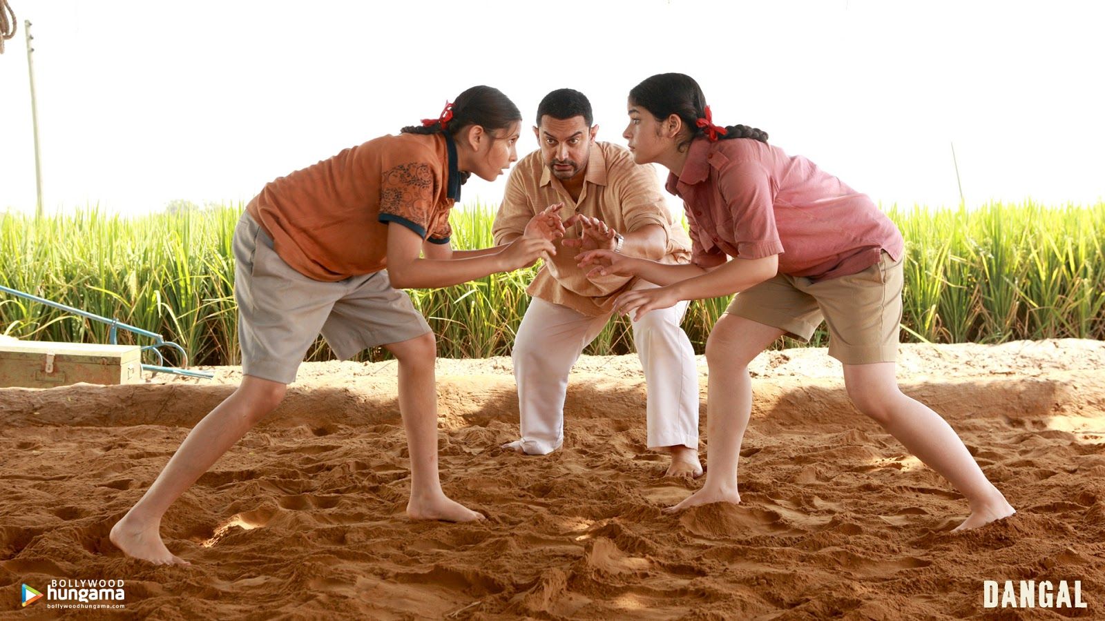 Dangal Hindi Bollywood Movie Blu Ray Disk Aamir Khan All Region English Sub