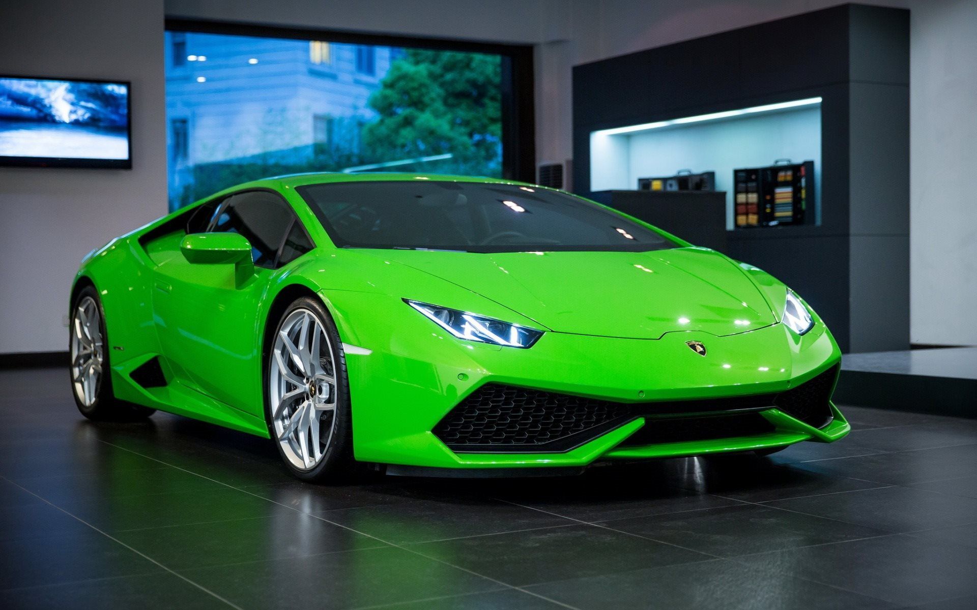 Download wallpaper Lamborghini Huracan, 2016 cars, showroom, green huracan for desktop with resolution 1920x1200. High Quality HD picture wallpaper