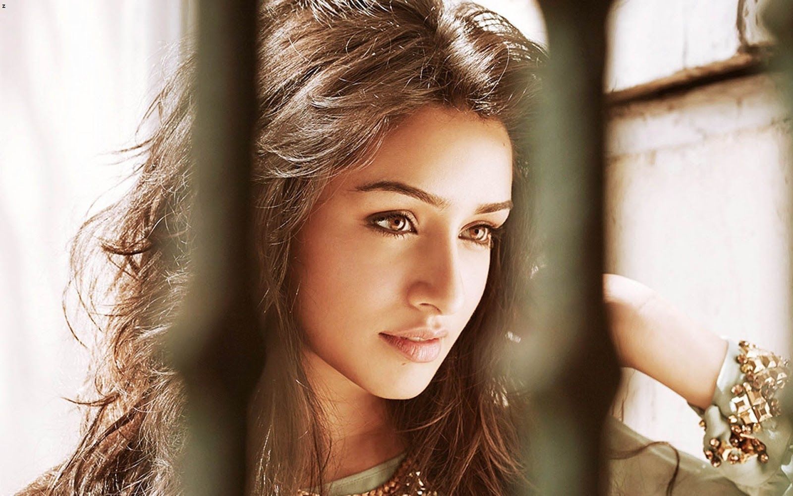 Shraddha Kapoor Desktop Wallpaper Free Shraddha Kapoor Desktop Background