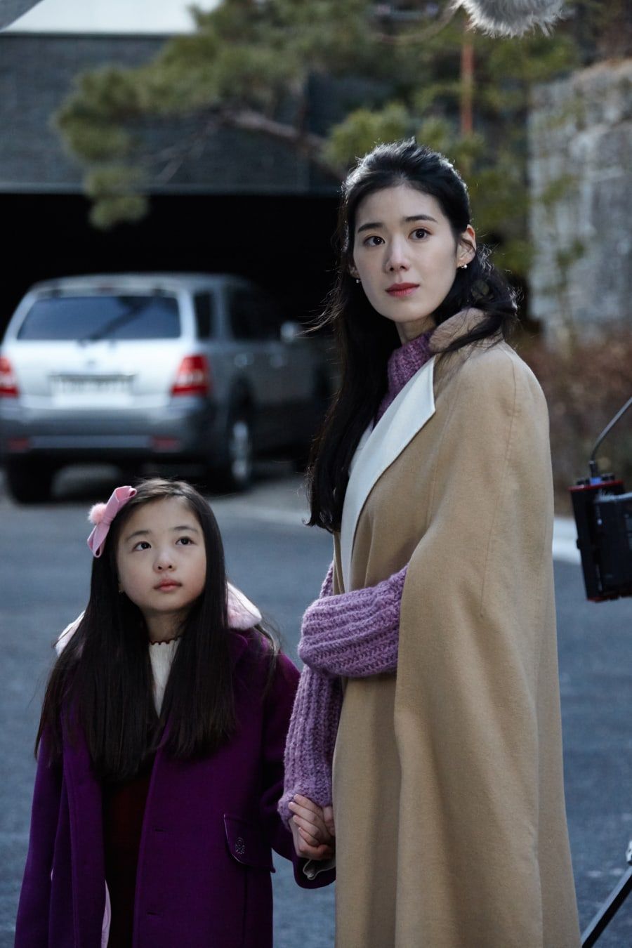 Lee Jin Wook, Go Hyun Jung, And Jung Eun Chae Investigate High Society Murder Case In “Return”