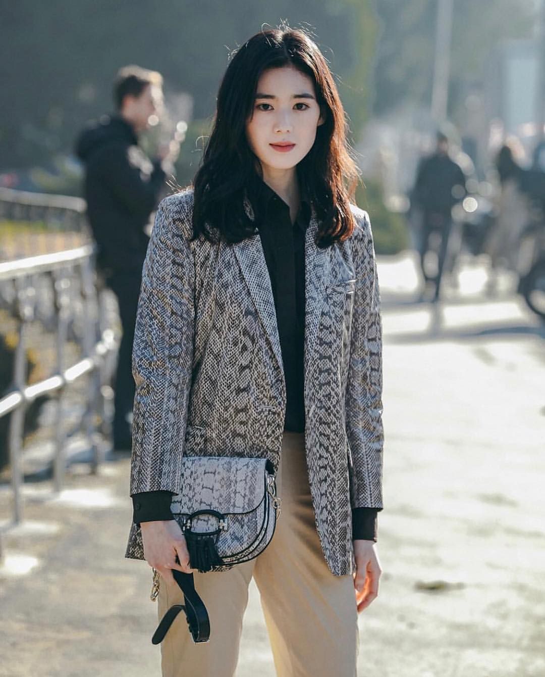 정은채