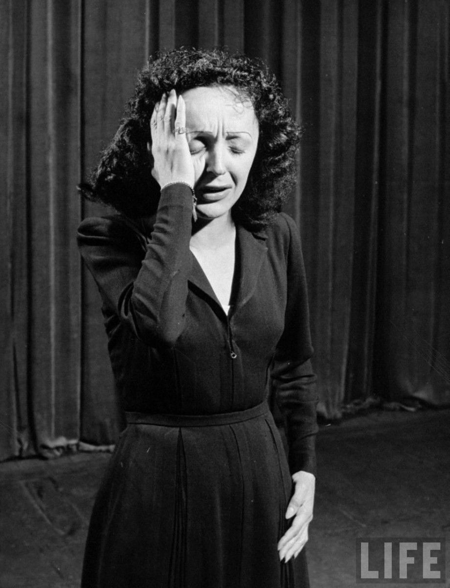 Edith Piaf wallpaper