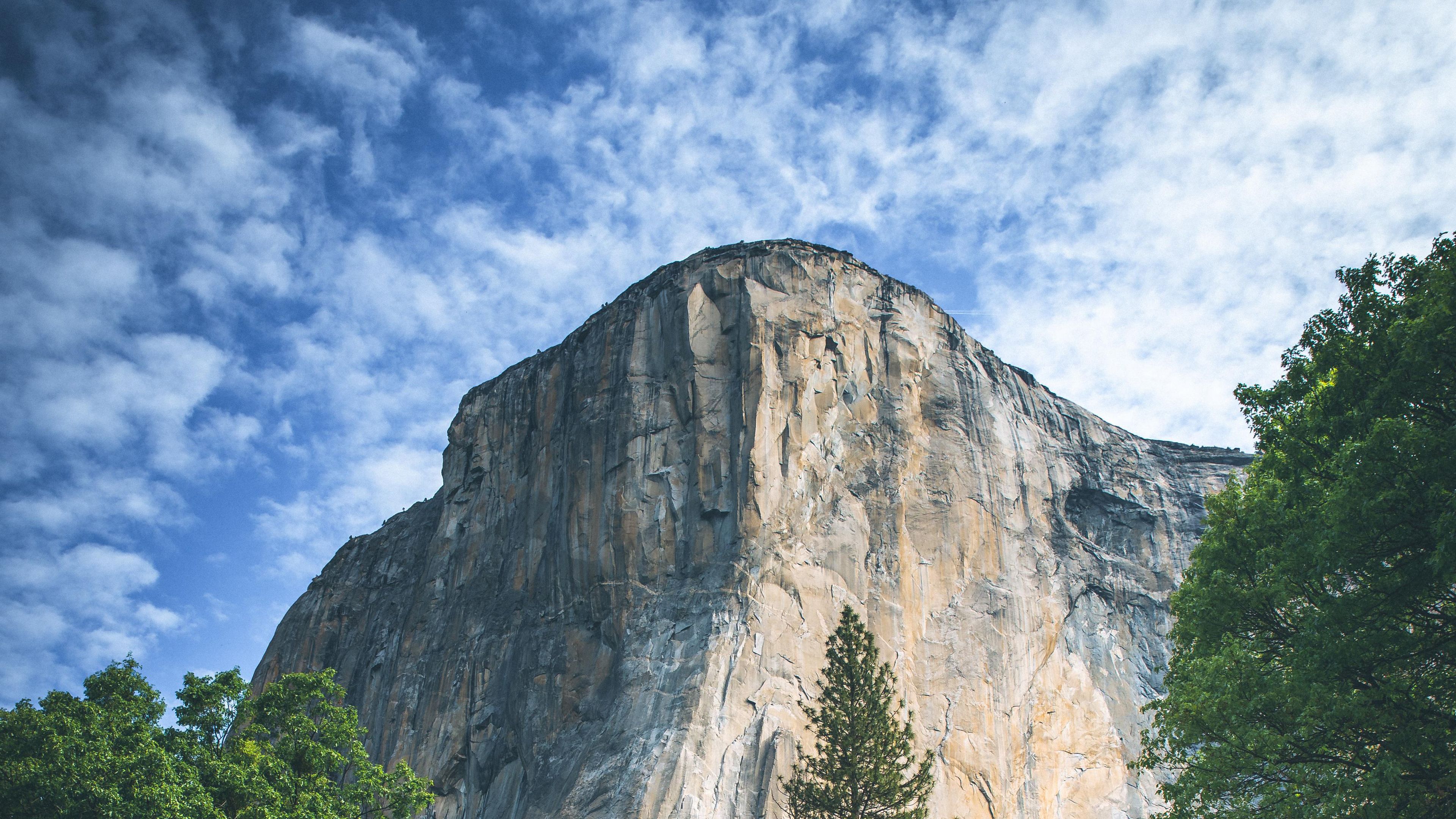 El Capitan And Half Dome Granite Cliffs In Yosemite National Park  California USA : Wallpapers13.com
